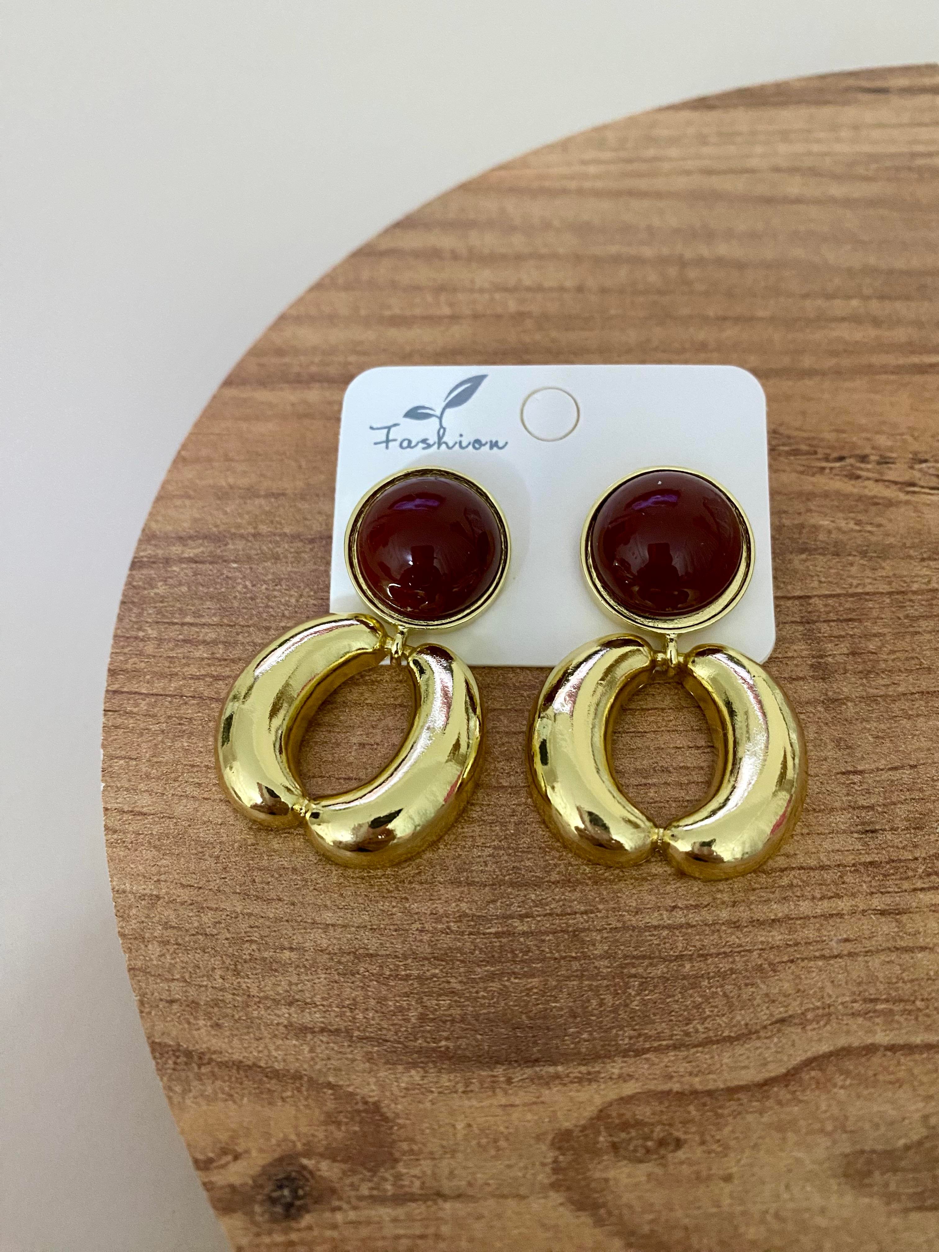 Gold Halka Model Bordo Mineli Küpe 