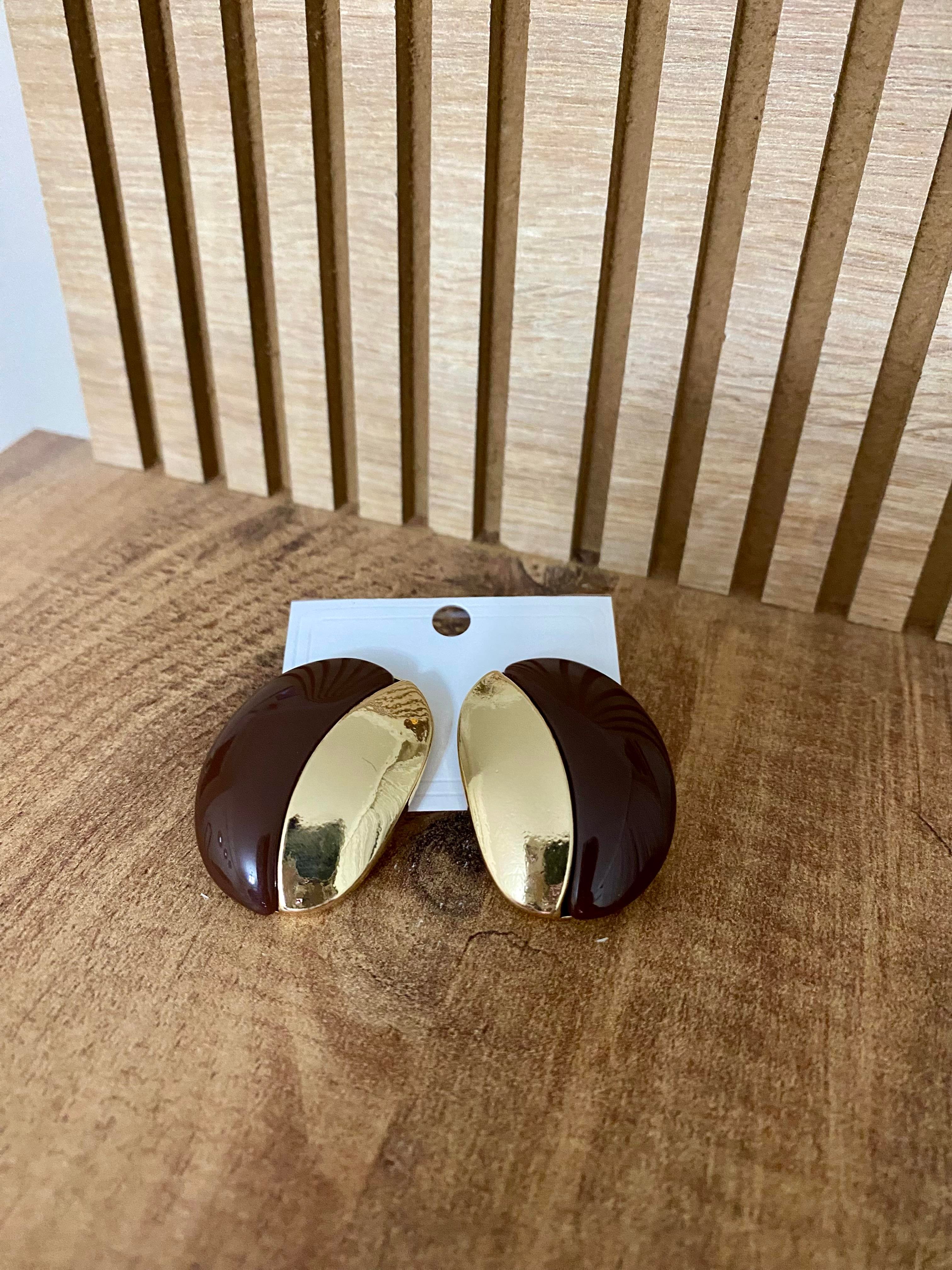 Gold Kahve Renkli Marka Model Oval Küpe