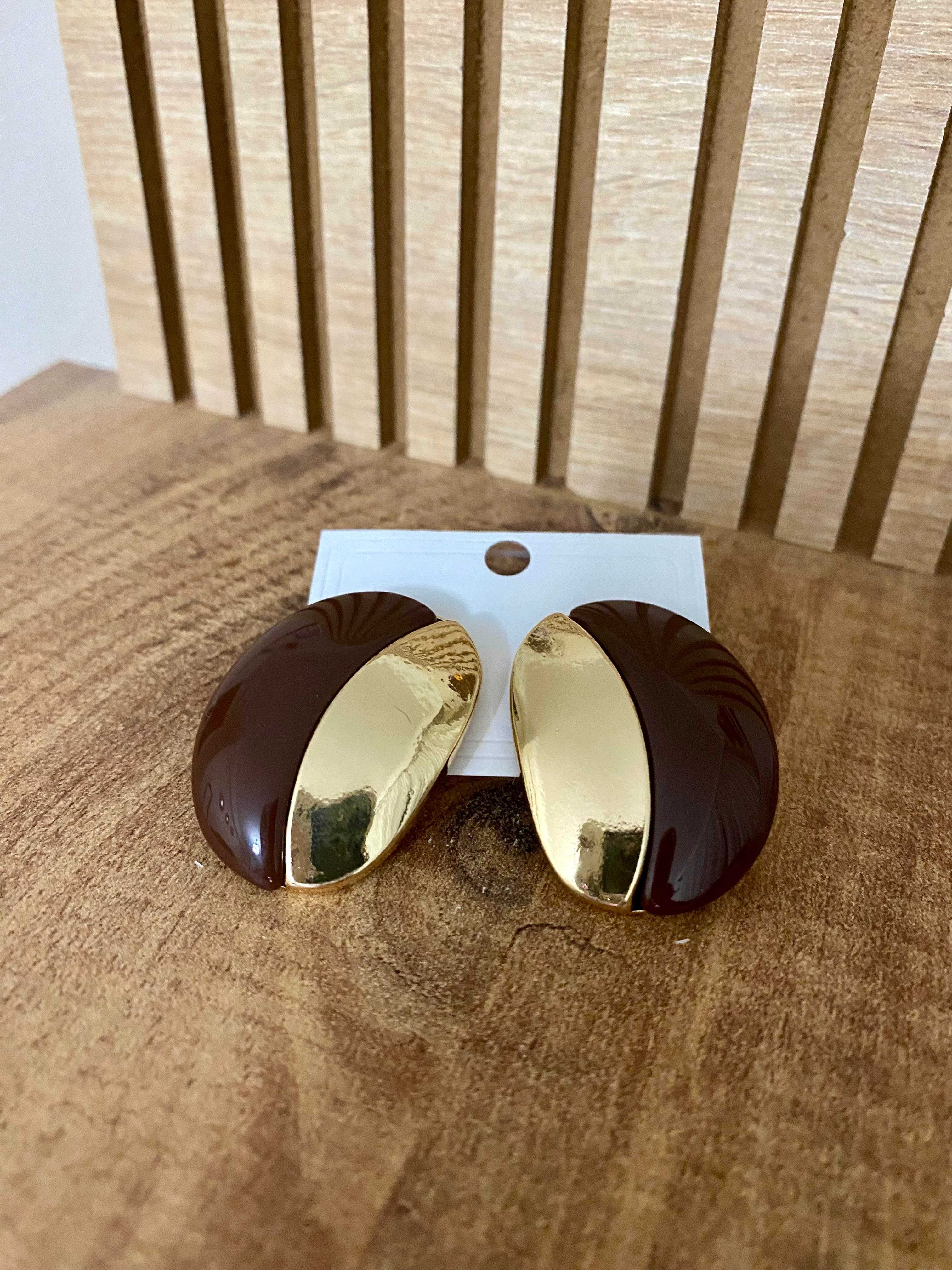 Gold Kahve Renkli Marka Model Oval Küpe