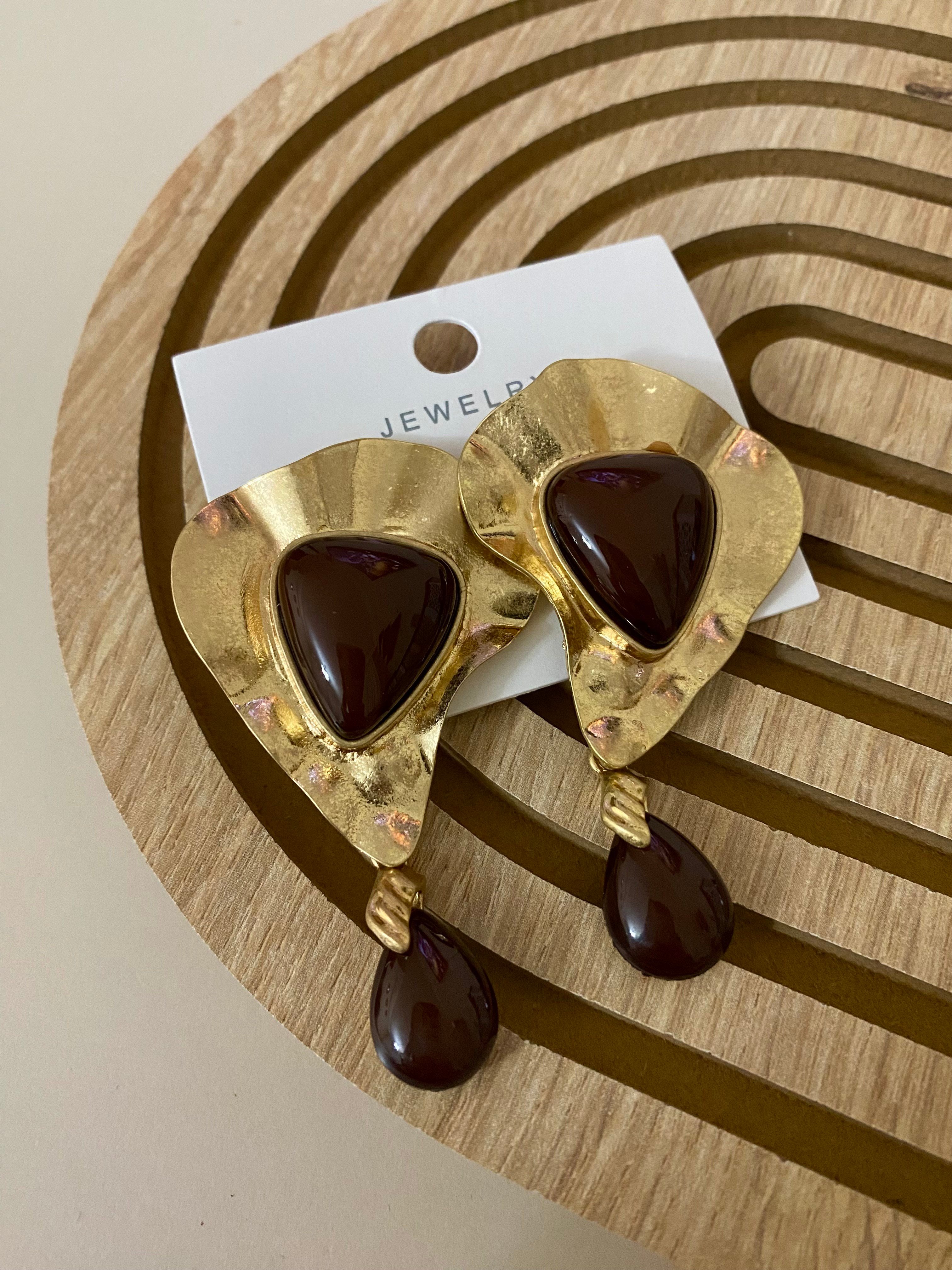 Gold Kahve Taşlı Küpe 
