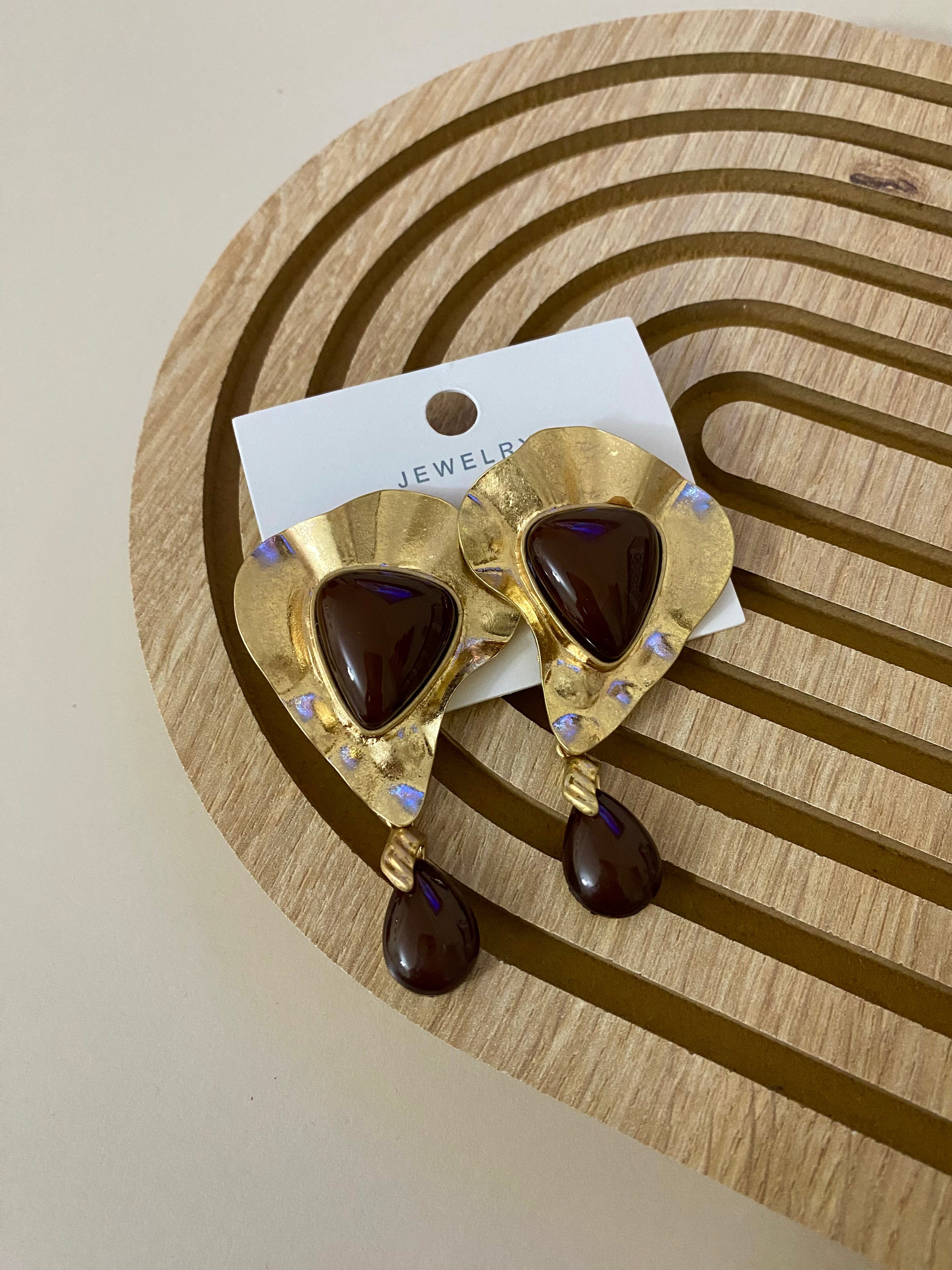 Gold Kahve Taşlı Küpe 