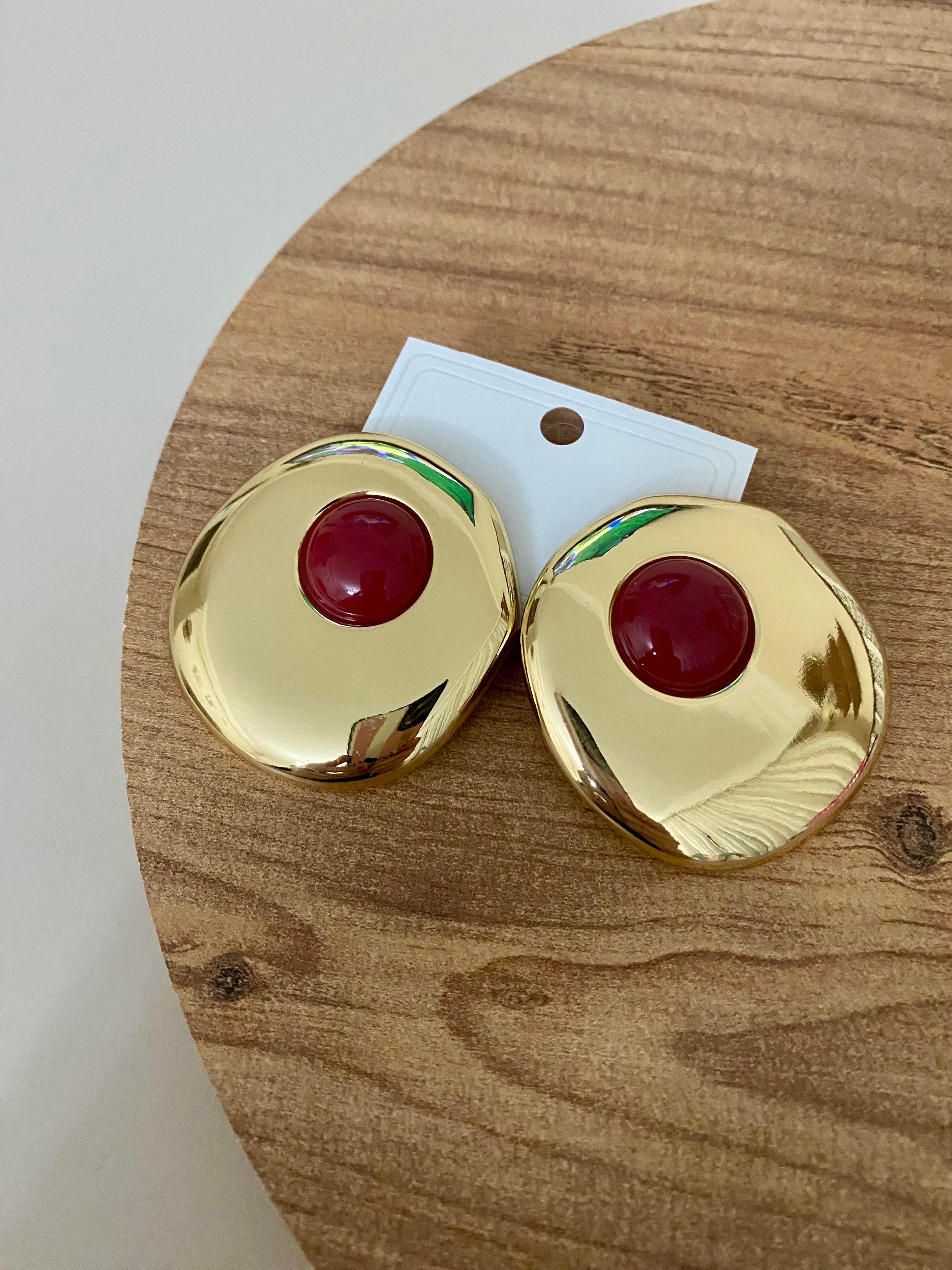 Gold Oval Bordo Mineli Küpe 