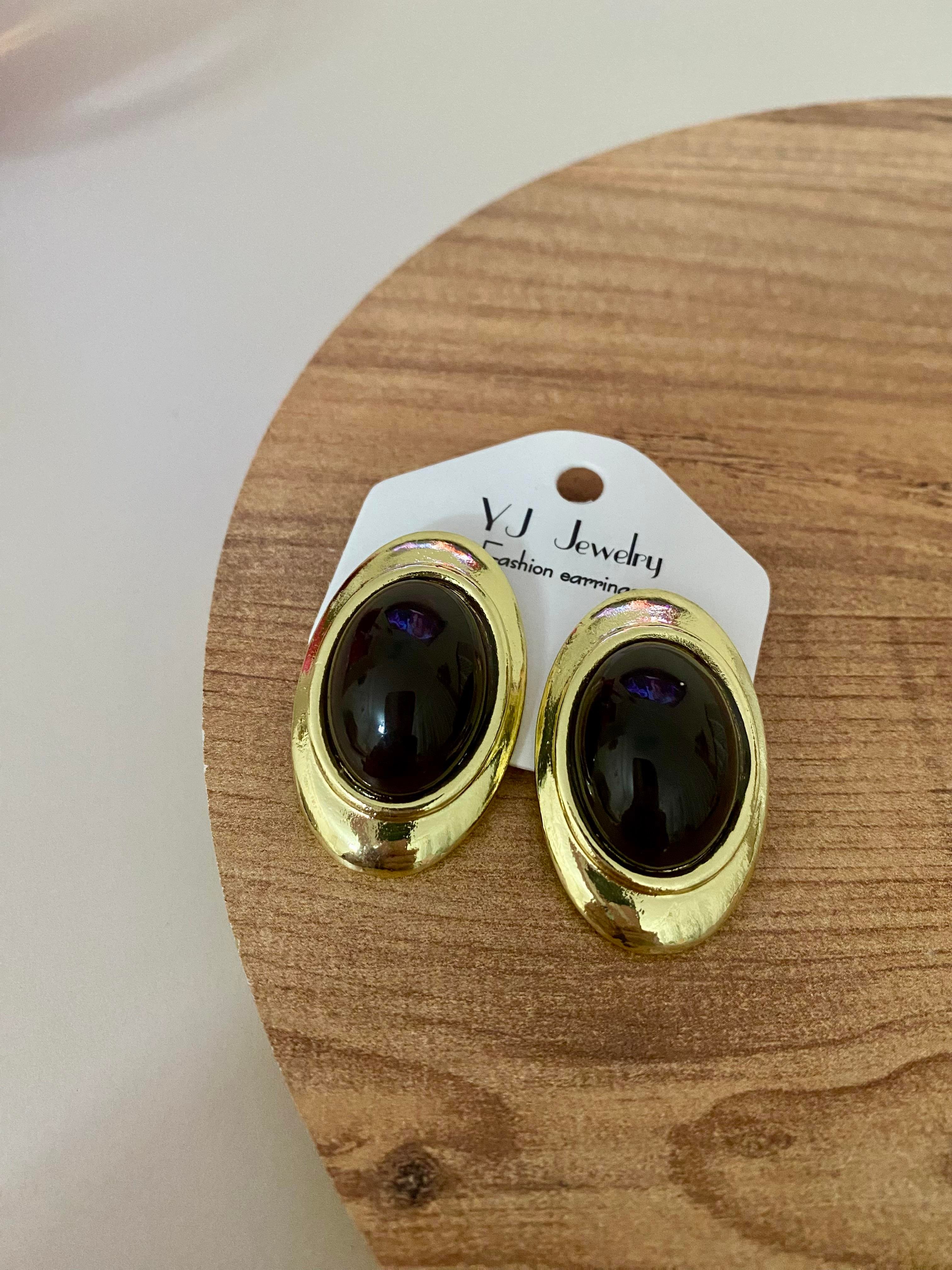 Gold Siyah Marka Model Oval Küpe