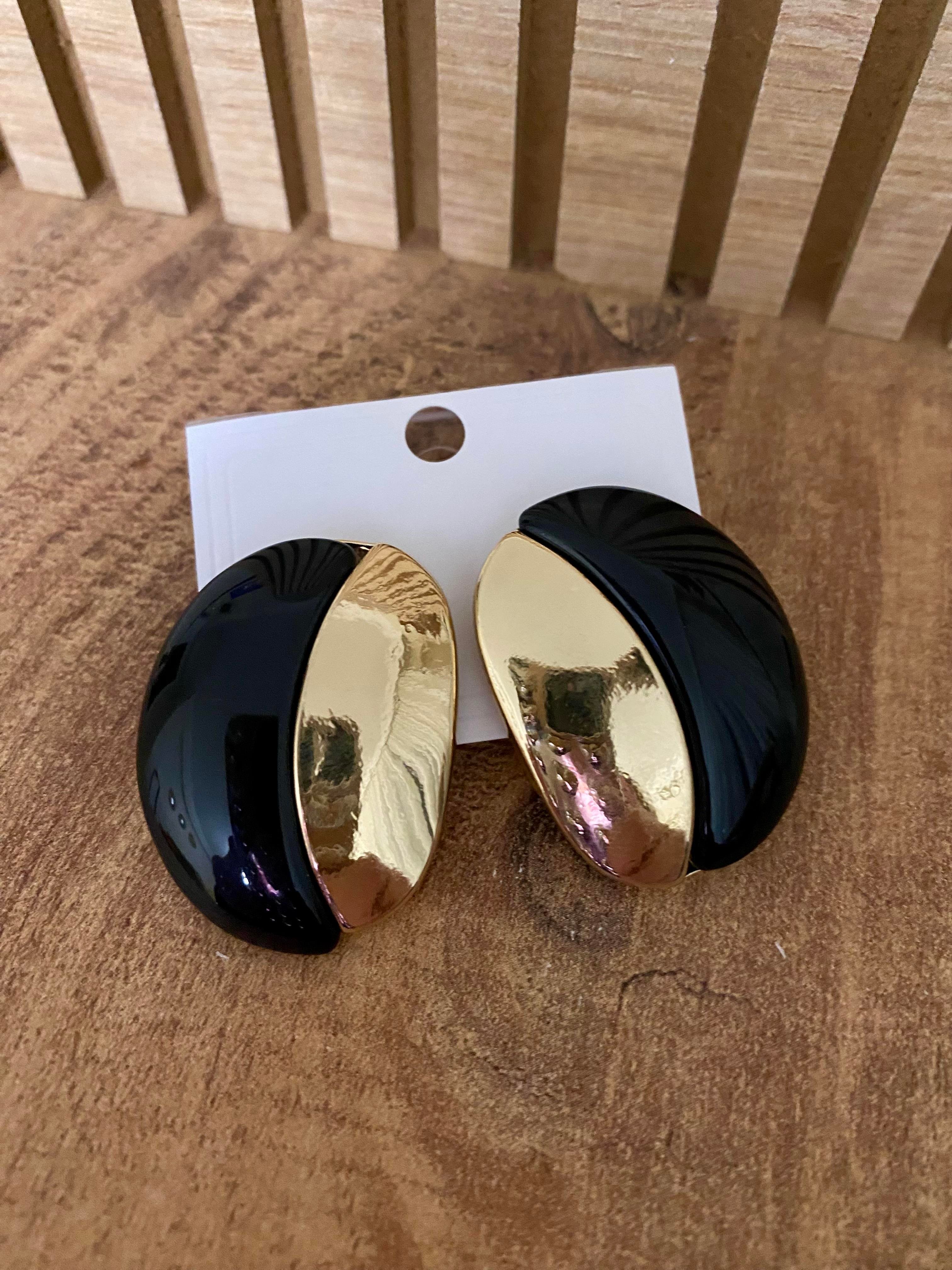 Gold Siyah Renkli Marka Model Oval Küpe