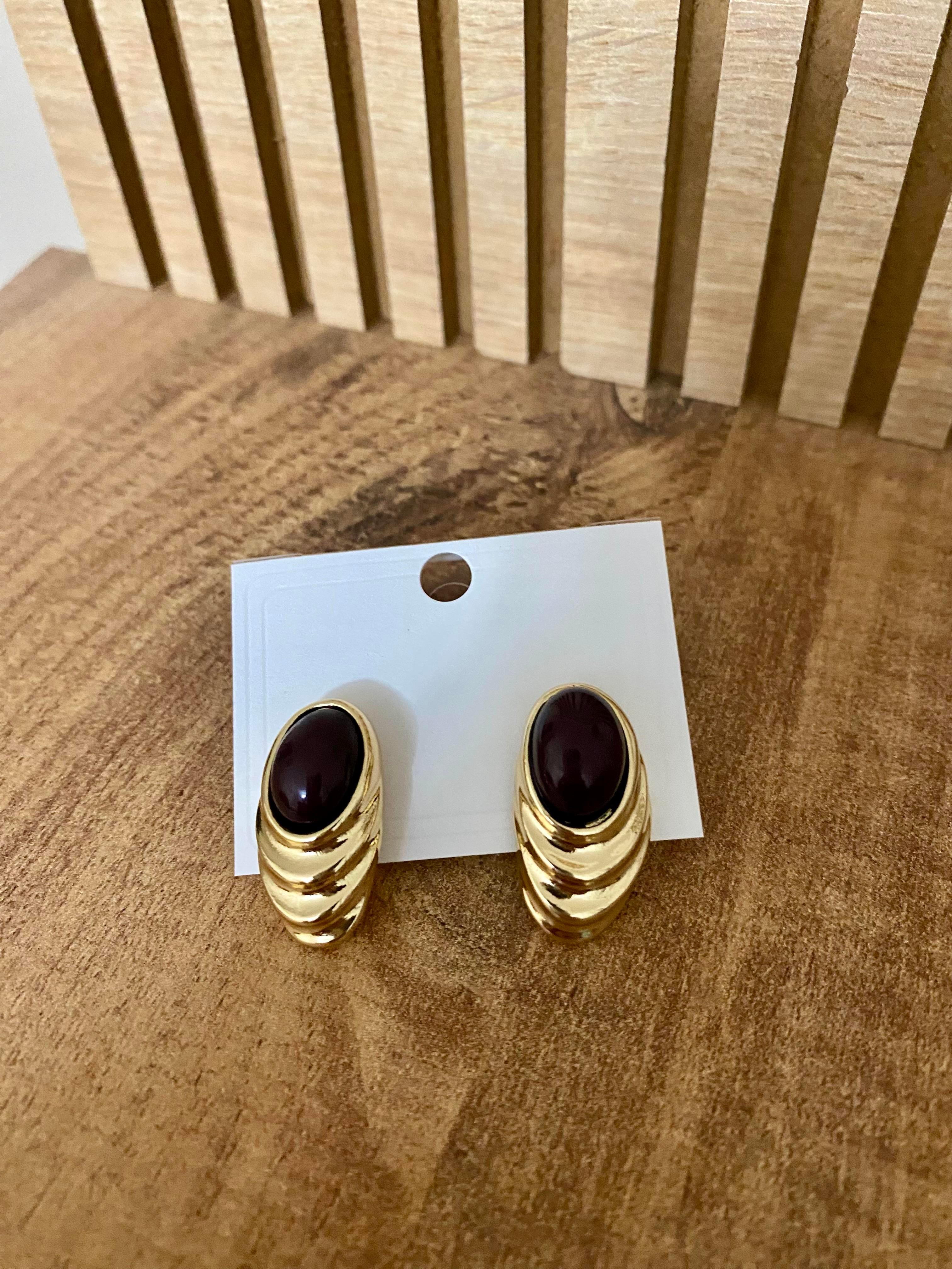 Gold Siyah Taşlı Marka Model Küpe