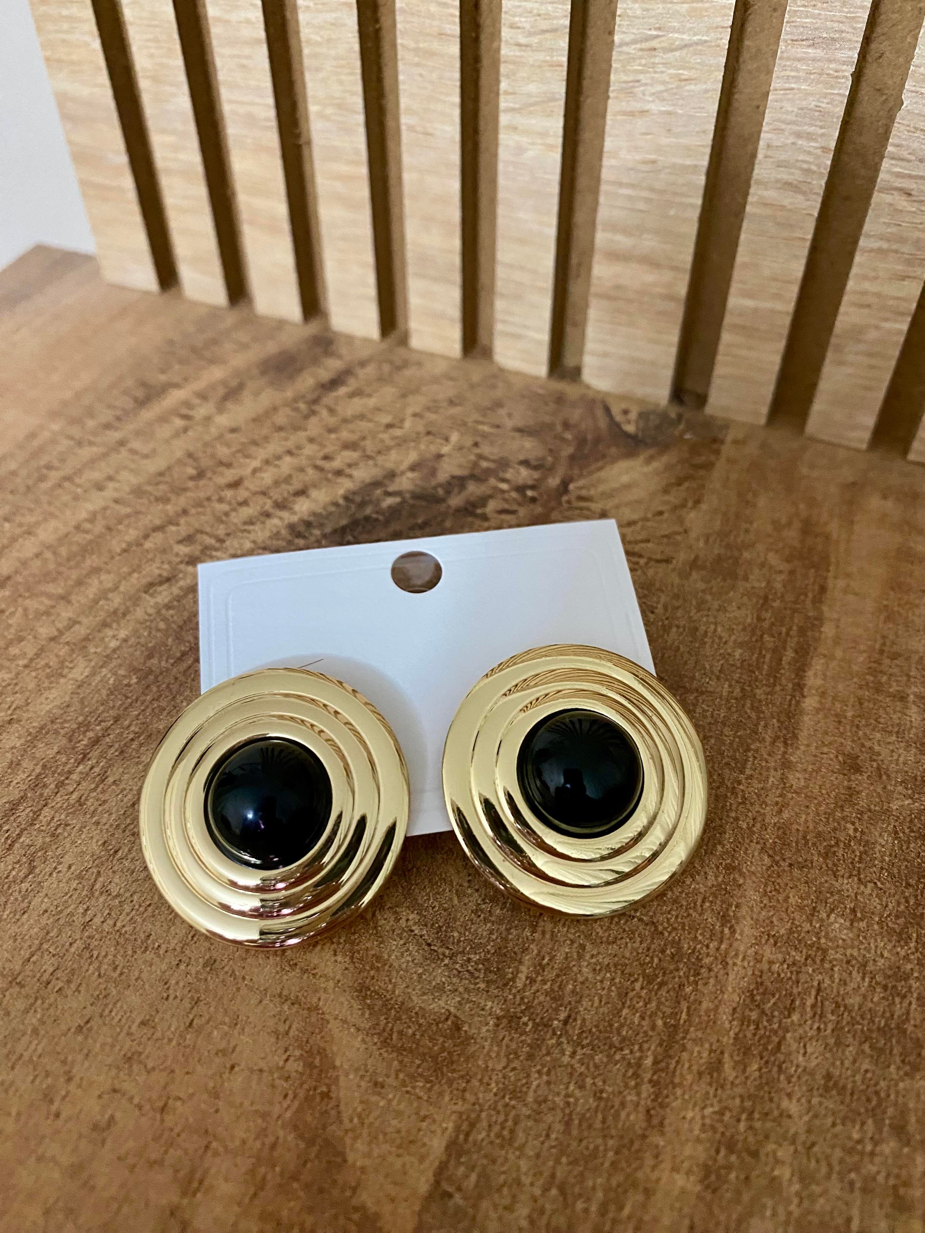 Gold Siyah Taşlı Marka Model Yuvarlak Küpe