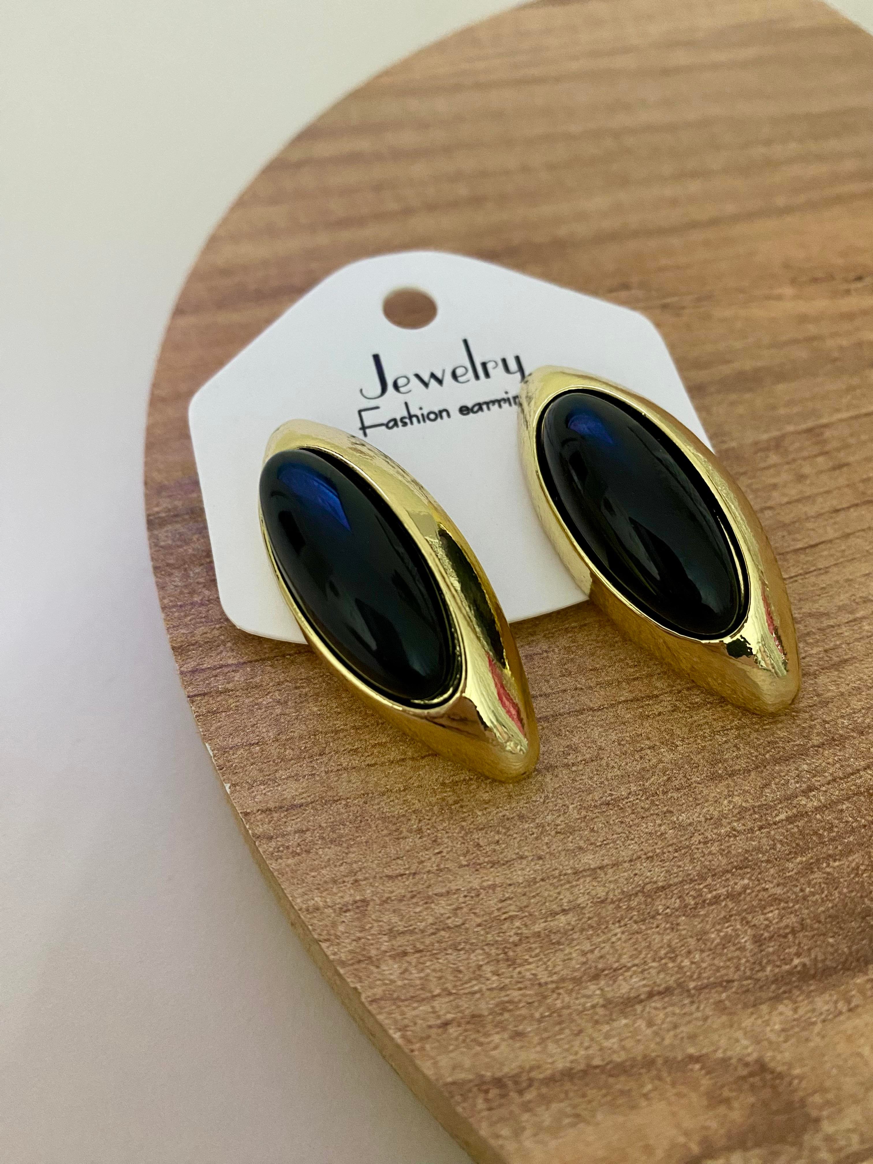 Gold Siyah Taşlı Oval Küpe 