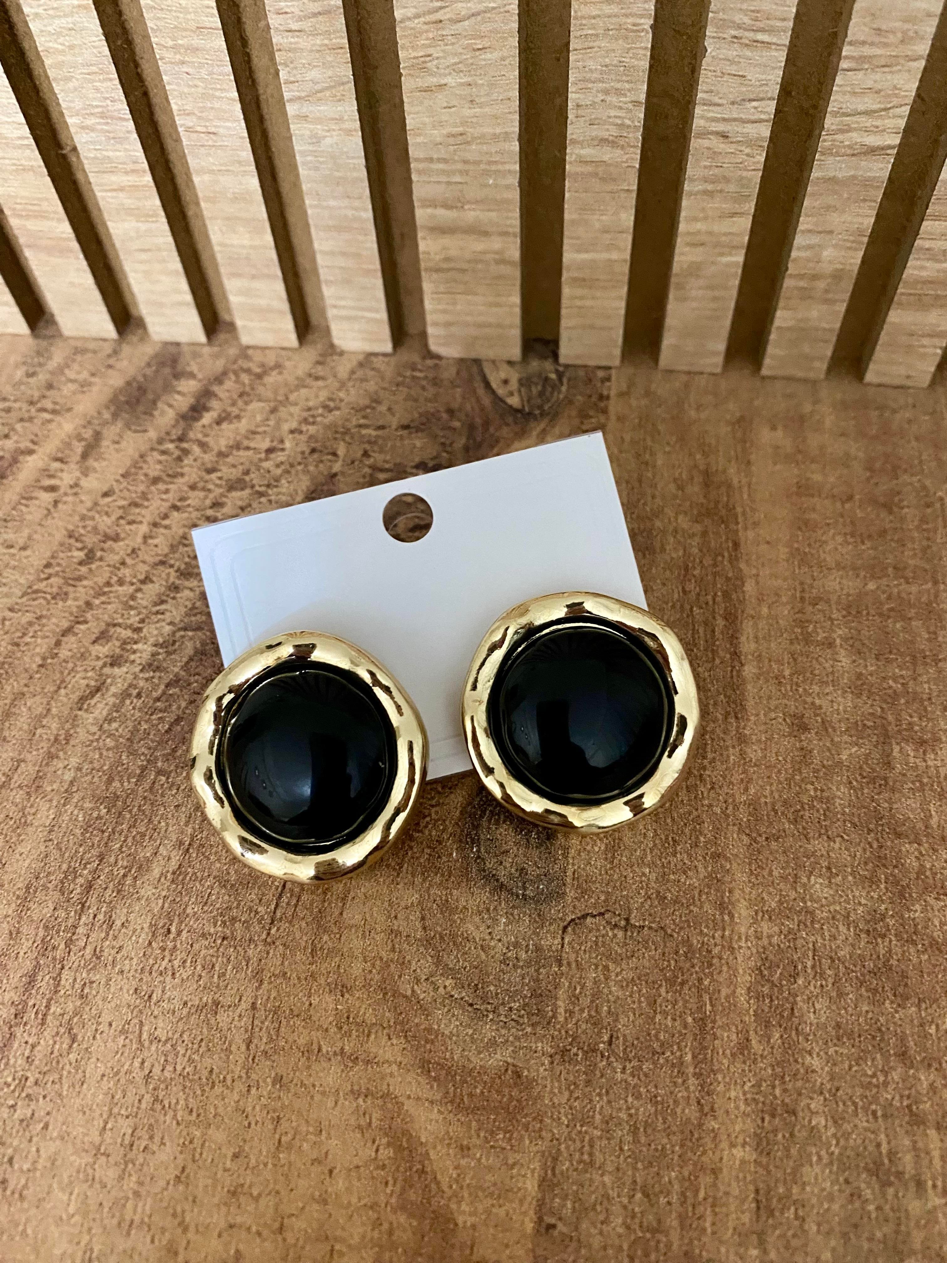 Gold SiyahTaşlı Marka Model Yuvarlak Küpe