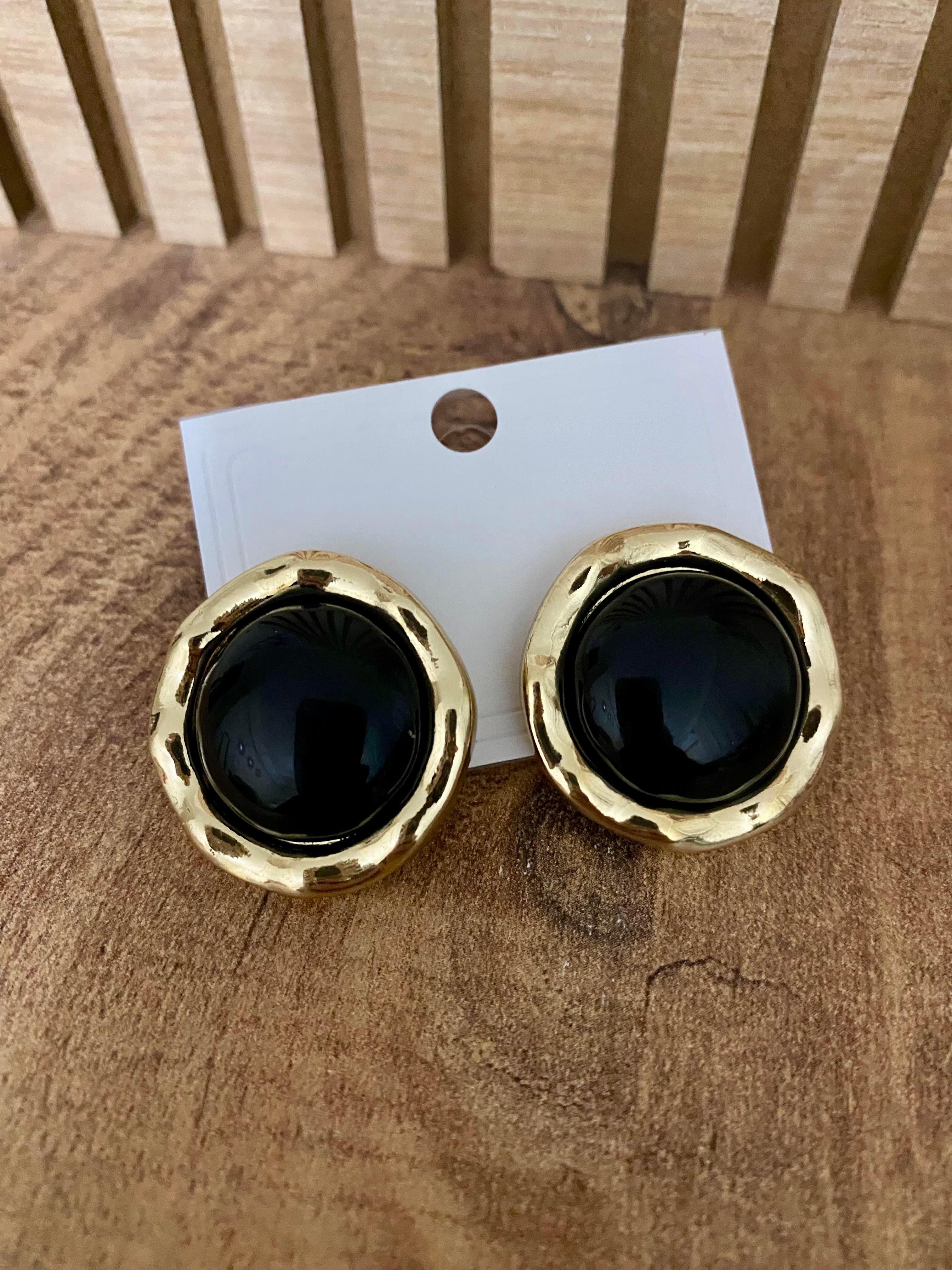 Gold SiyahTaşlı Marka Model Yuvarlak Küpe