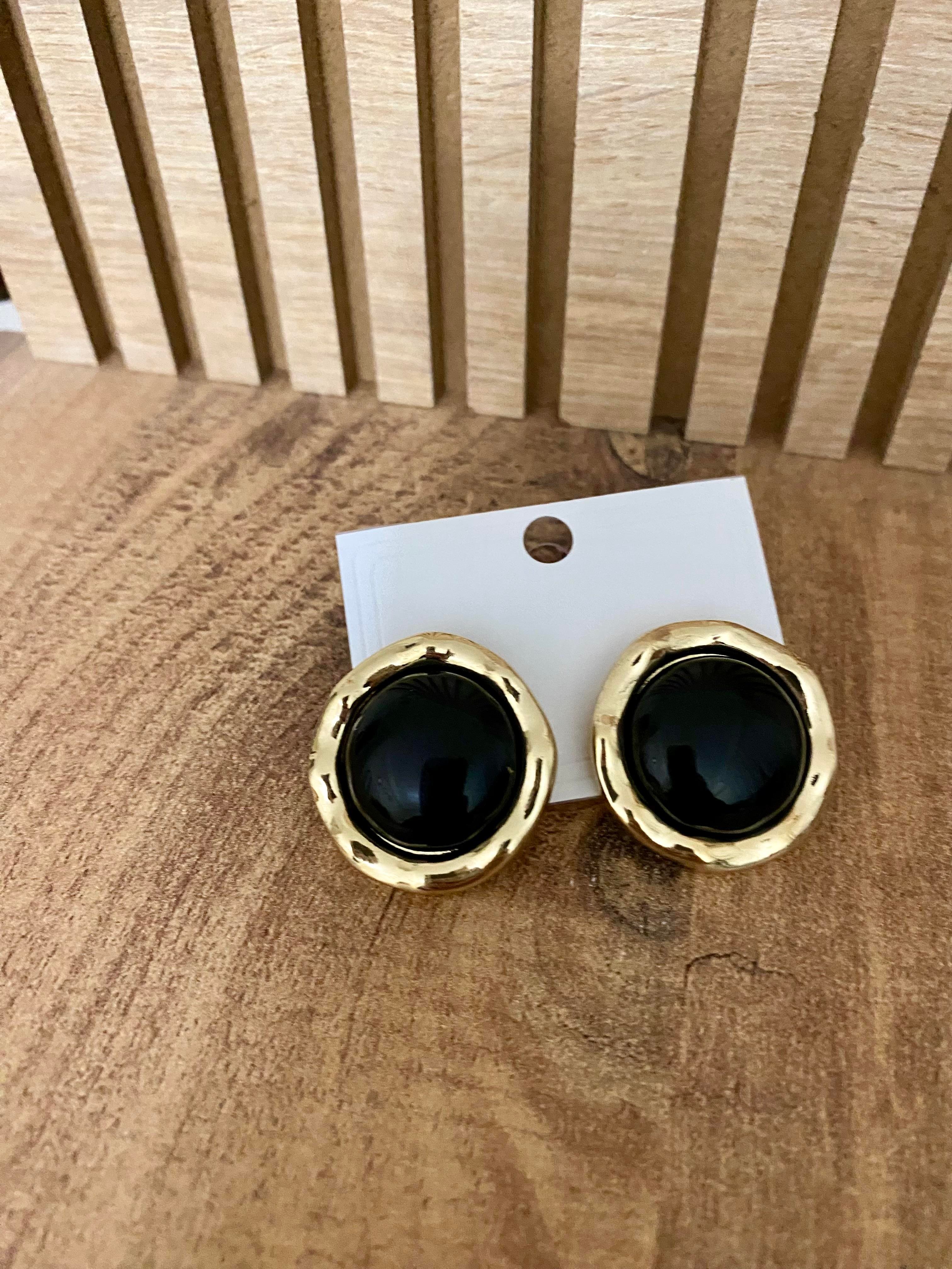 Gold SiyahTaşlı Marka Model Yuvarlak Küpe