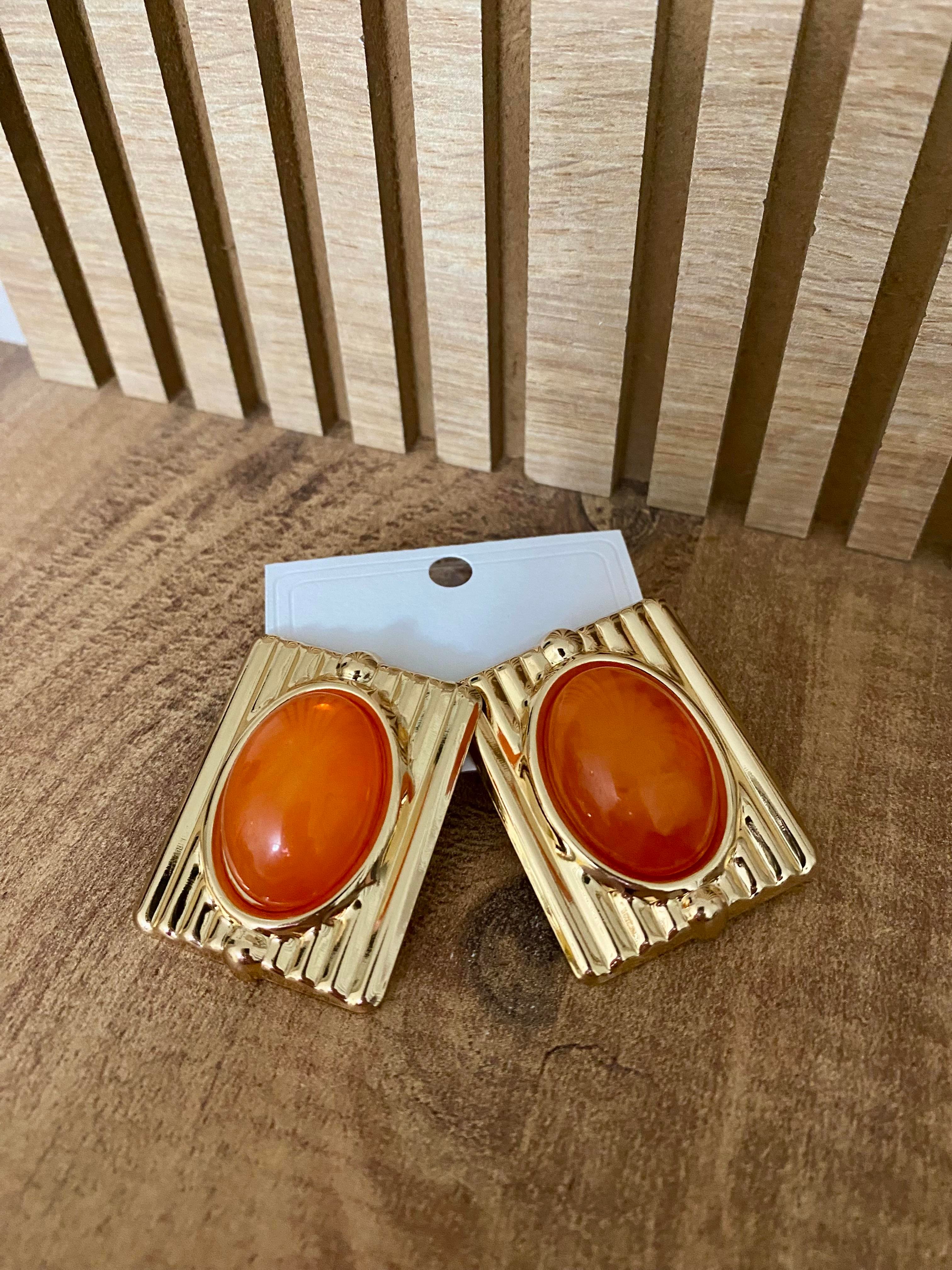 Gold Turuncu Taşlı Marka Model Küpe