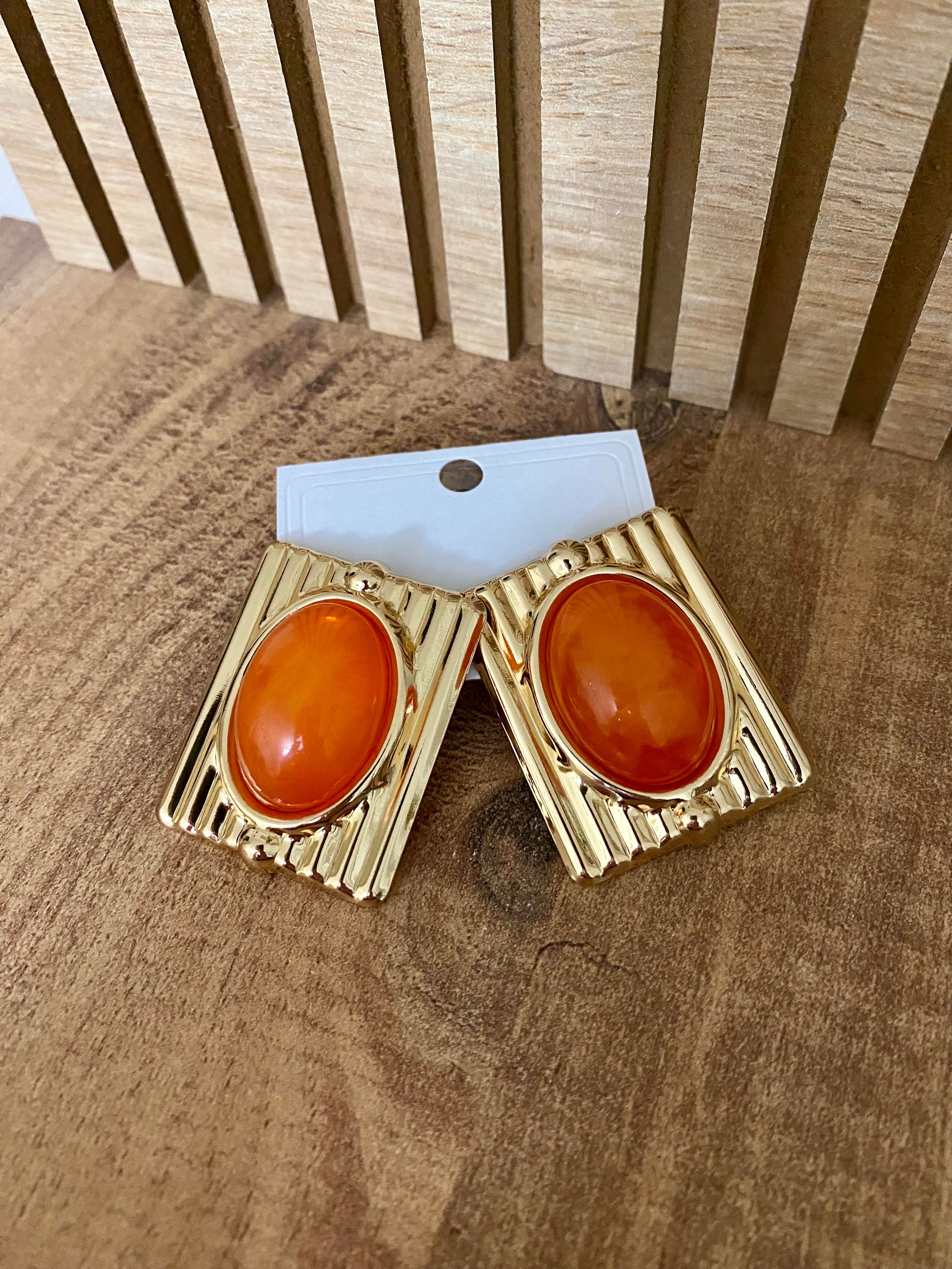 Gold Turuncu Taşlı Marka Model Küpe