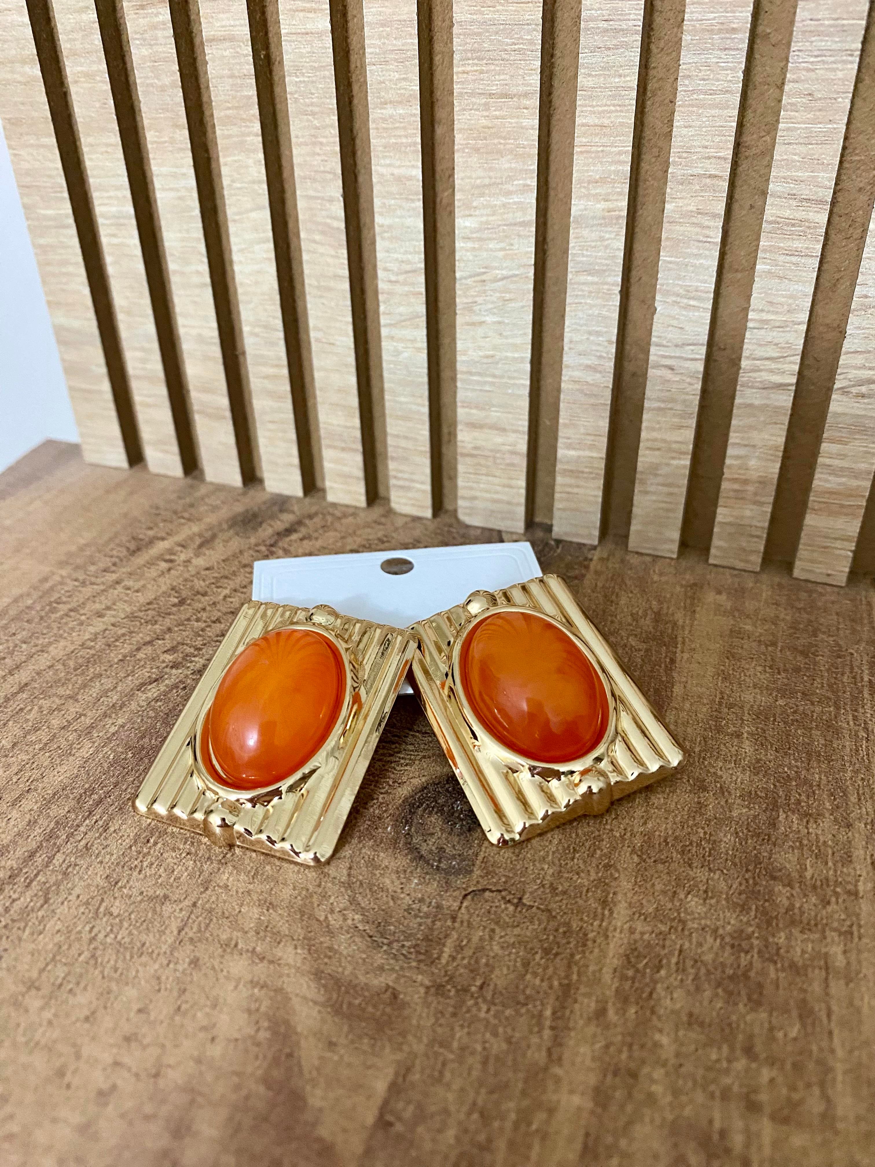 Gold Turuncu Taşlı Marka Model Küpe