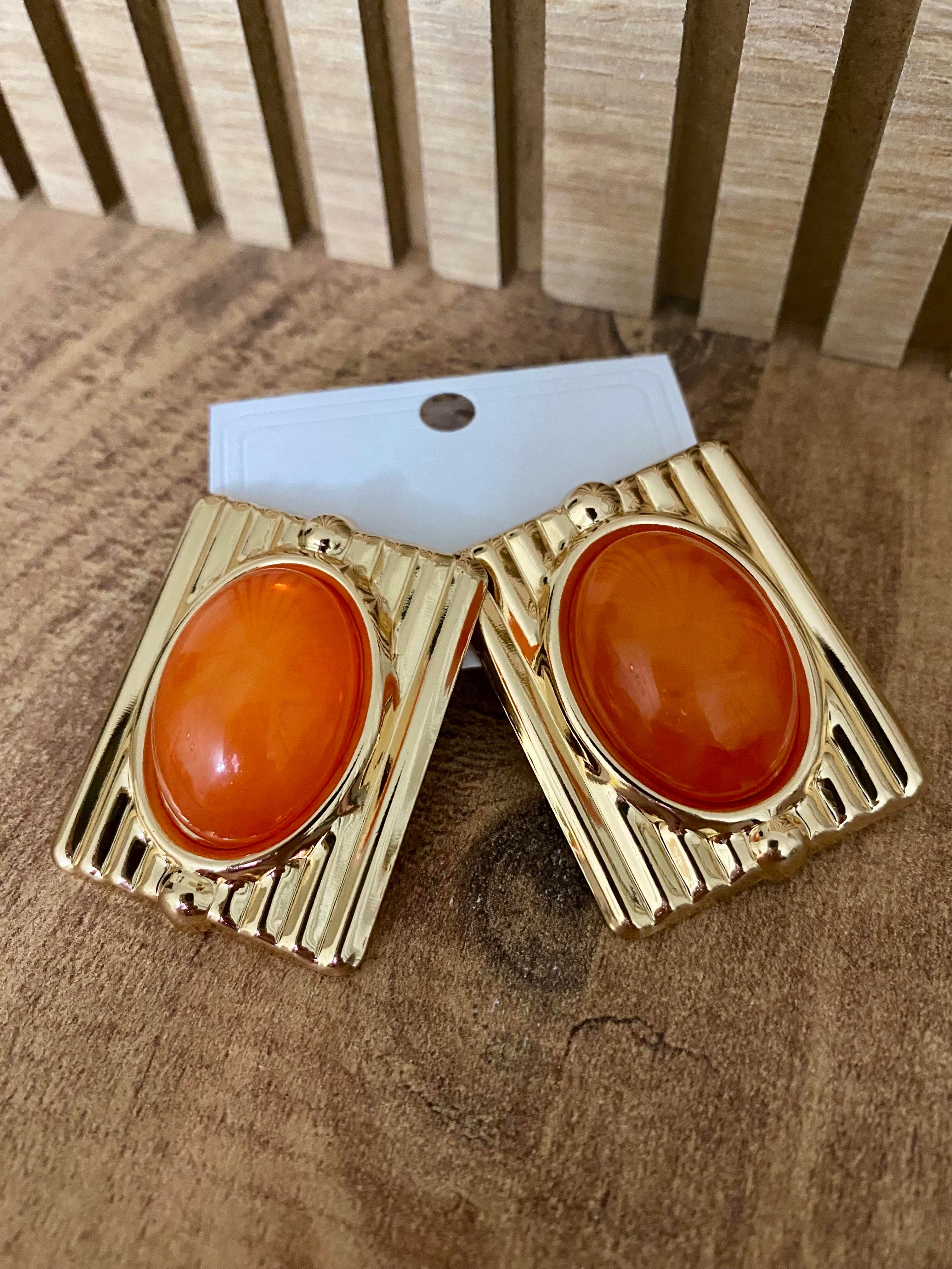 Gold Turuncu Taşlı Marka Model Küpe