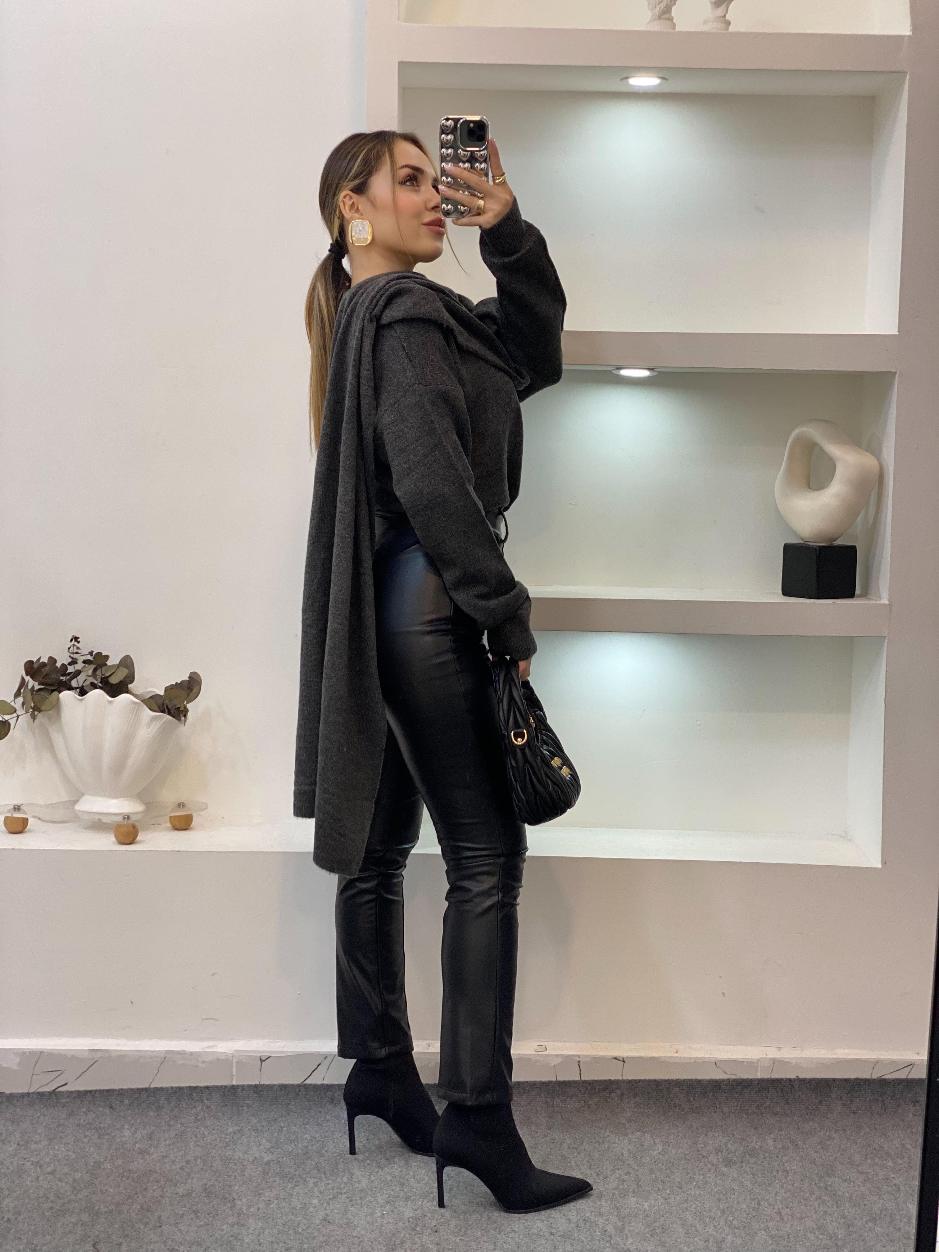 Gri Şal Detaylı Premium Kalite Kazak