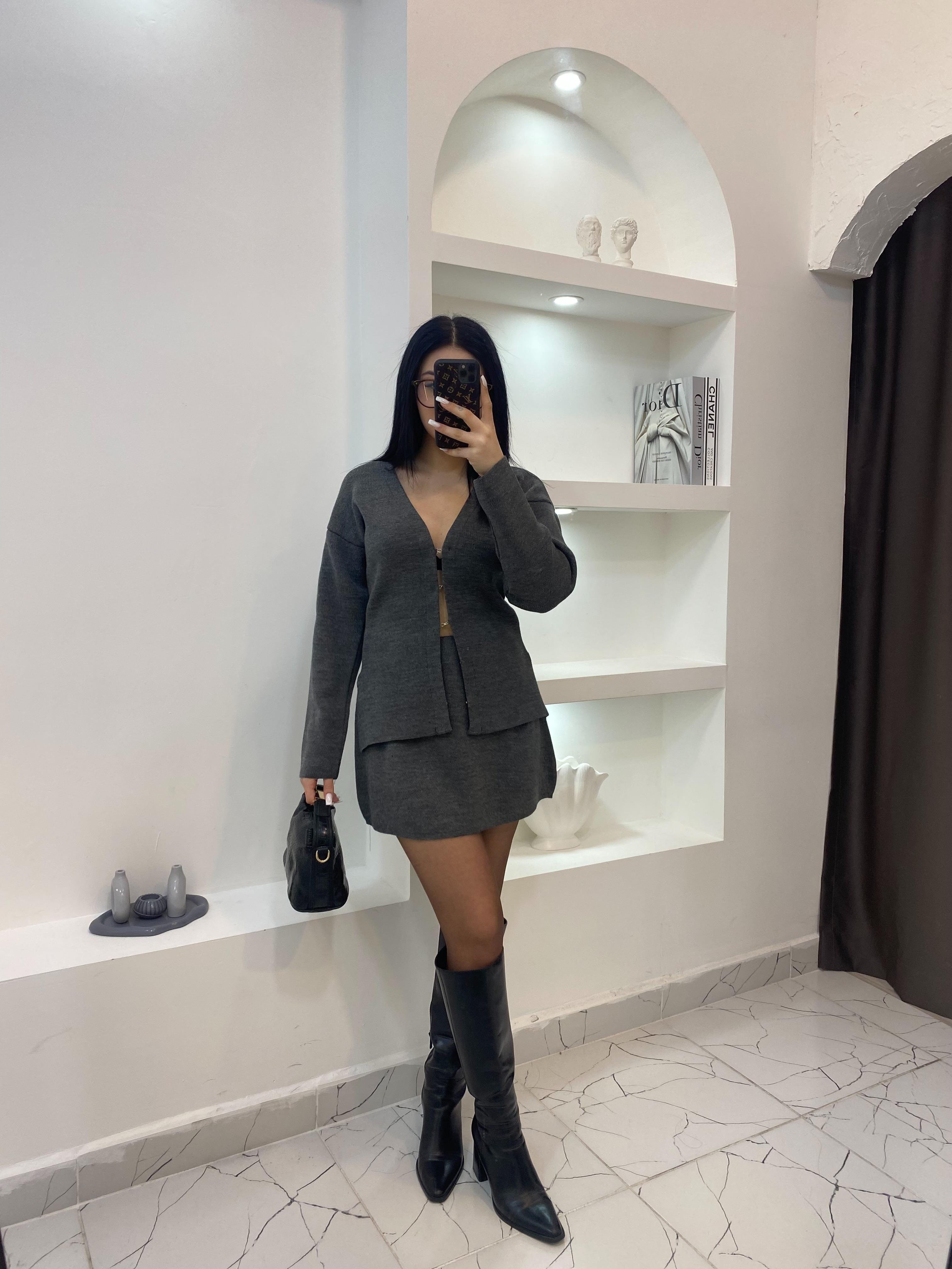 Gri Triko Etekli Takım 