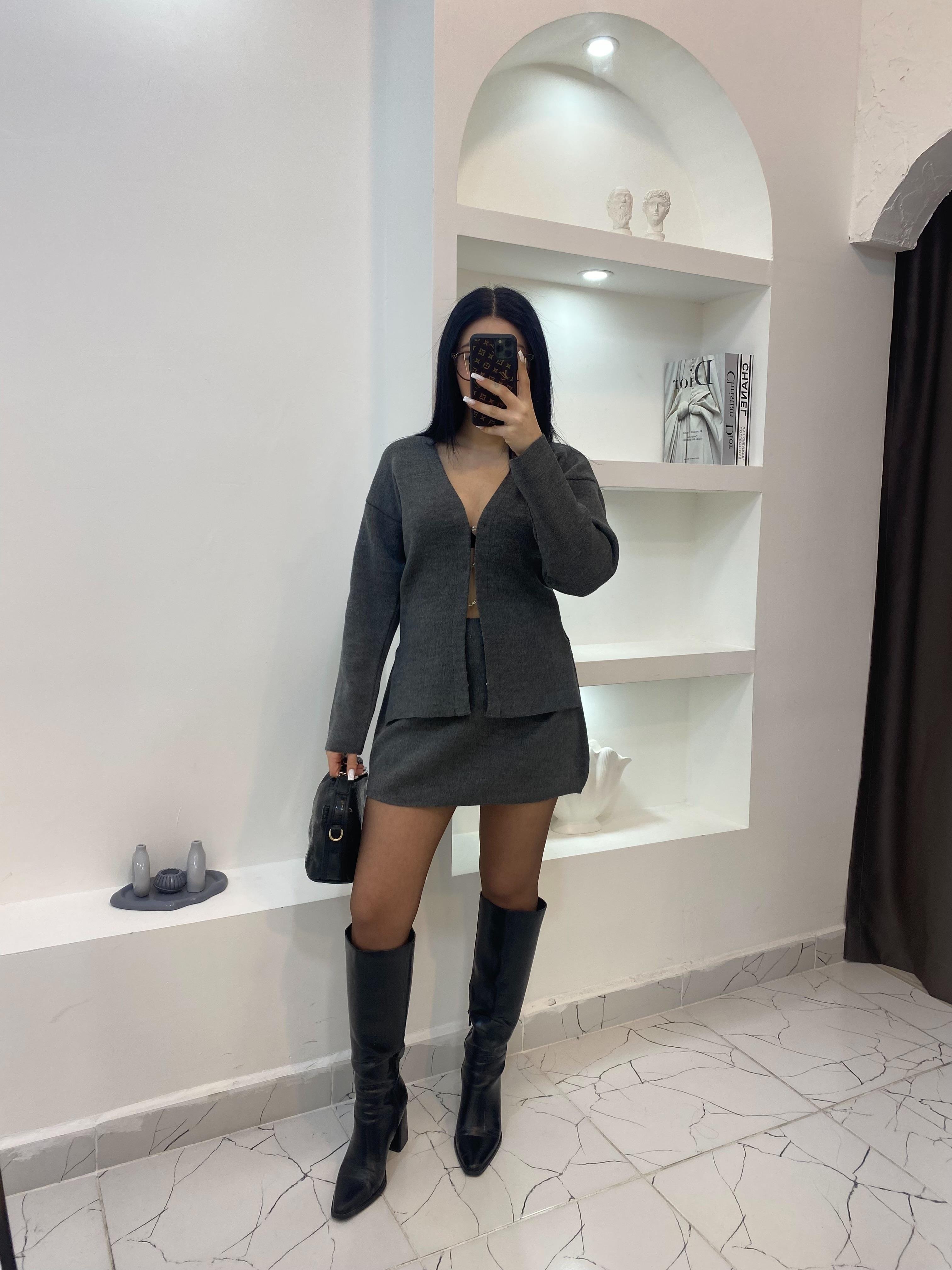 Gri Triko Etekli Takım 