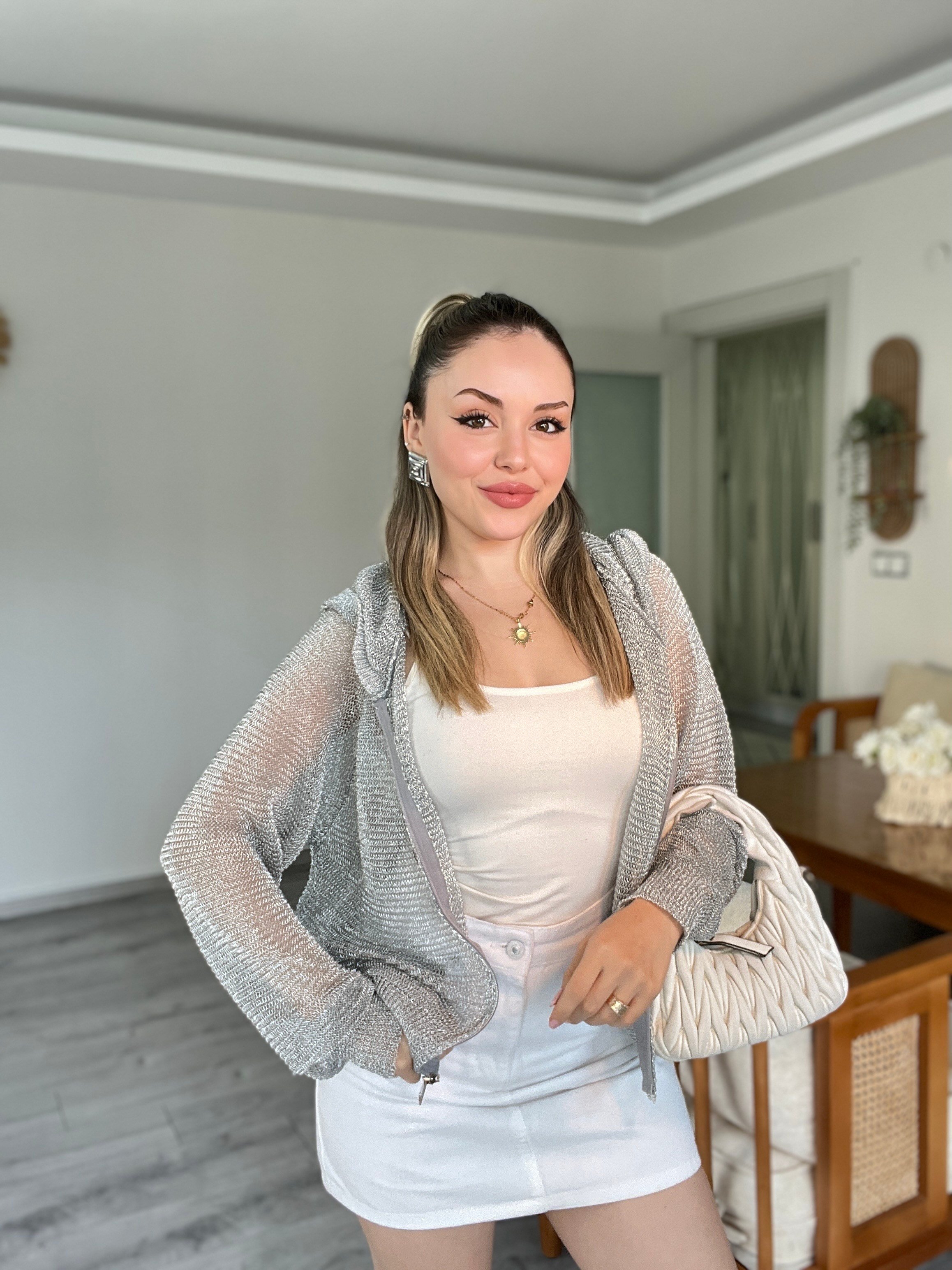 Gümüş Metaik Fermuarlı Kapşonlu Hırka