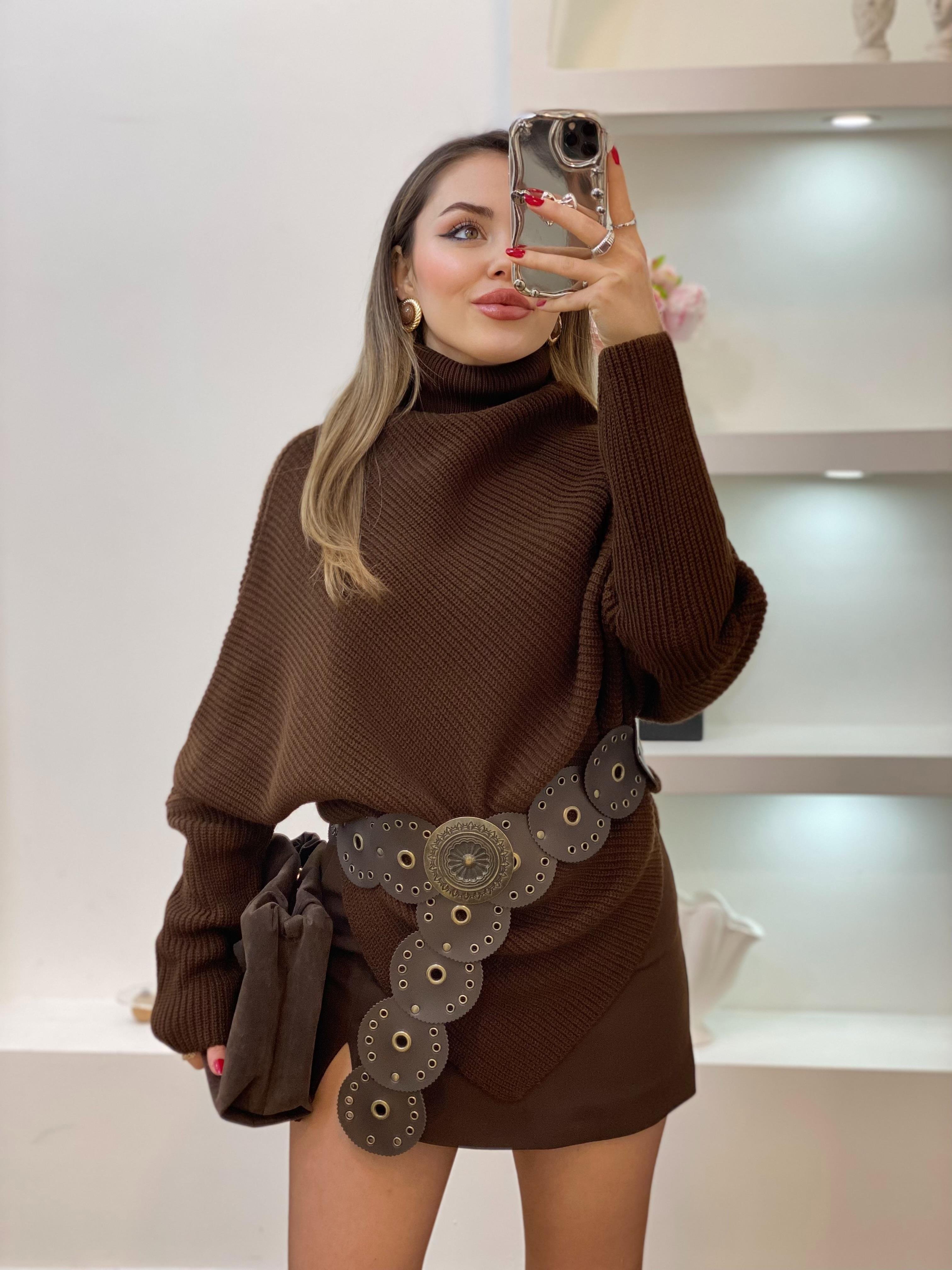 Kahve Asimetrik Model Boğazlı Kazak
