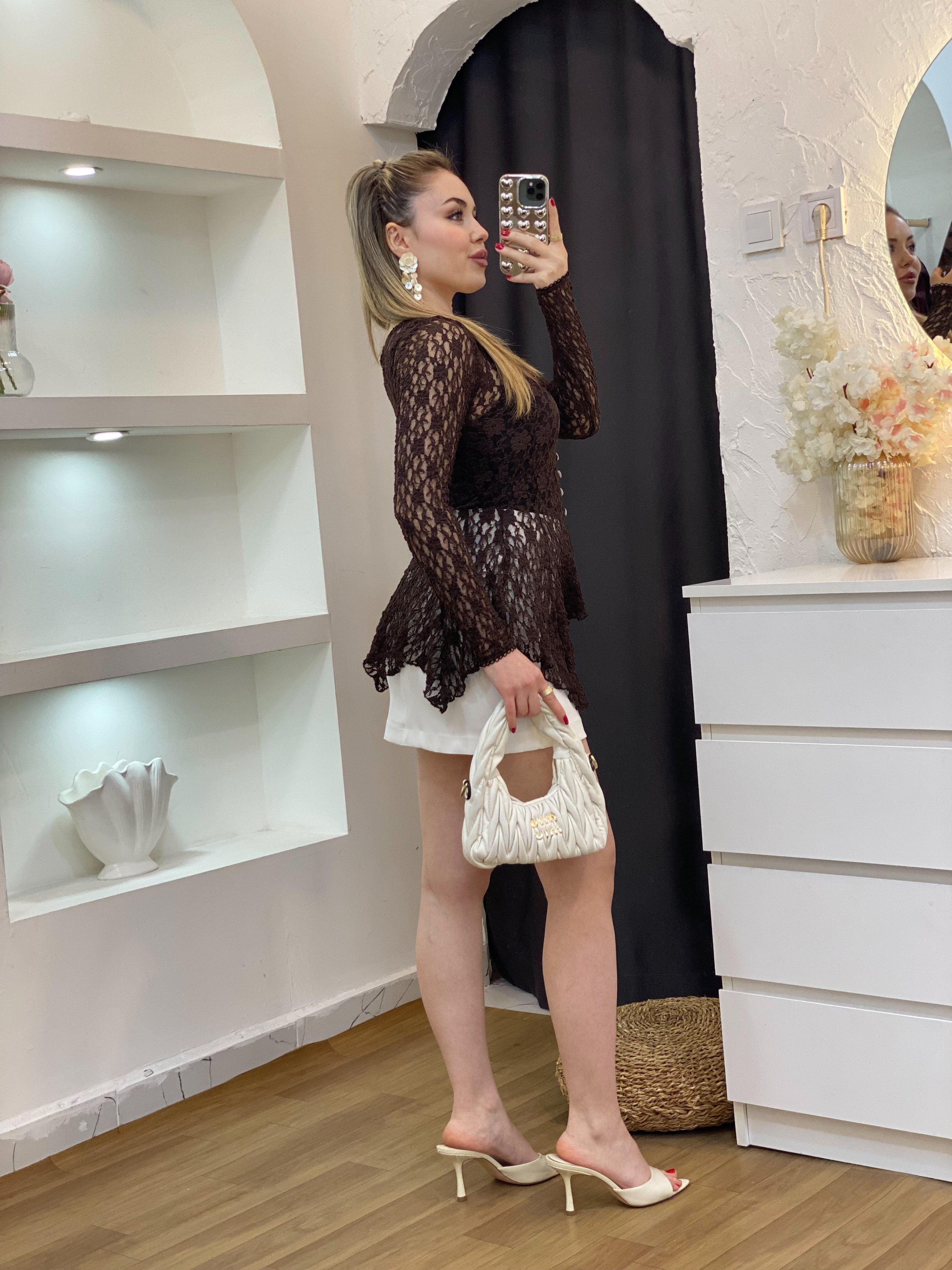 Kahve Bel Oturtmalı Model Volanlı Dantel Bluz