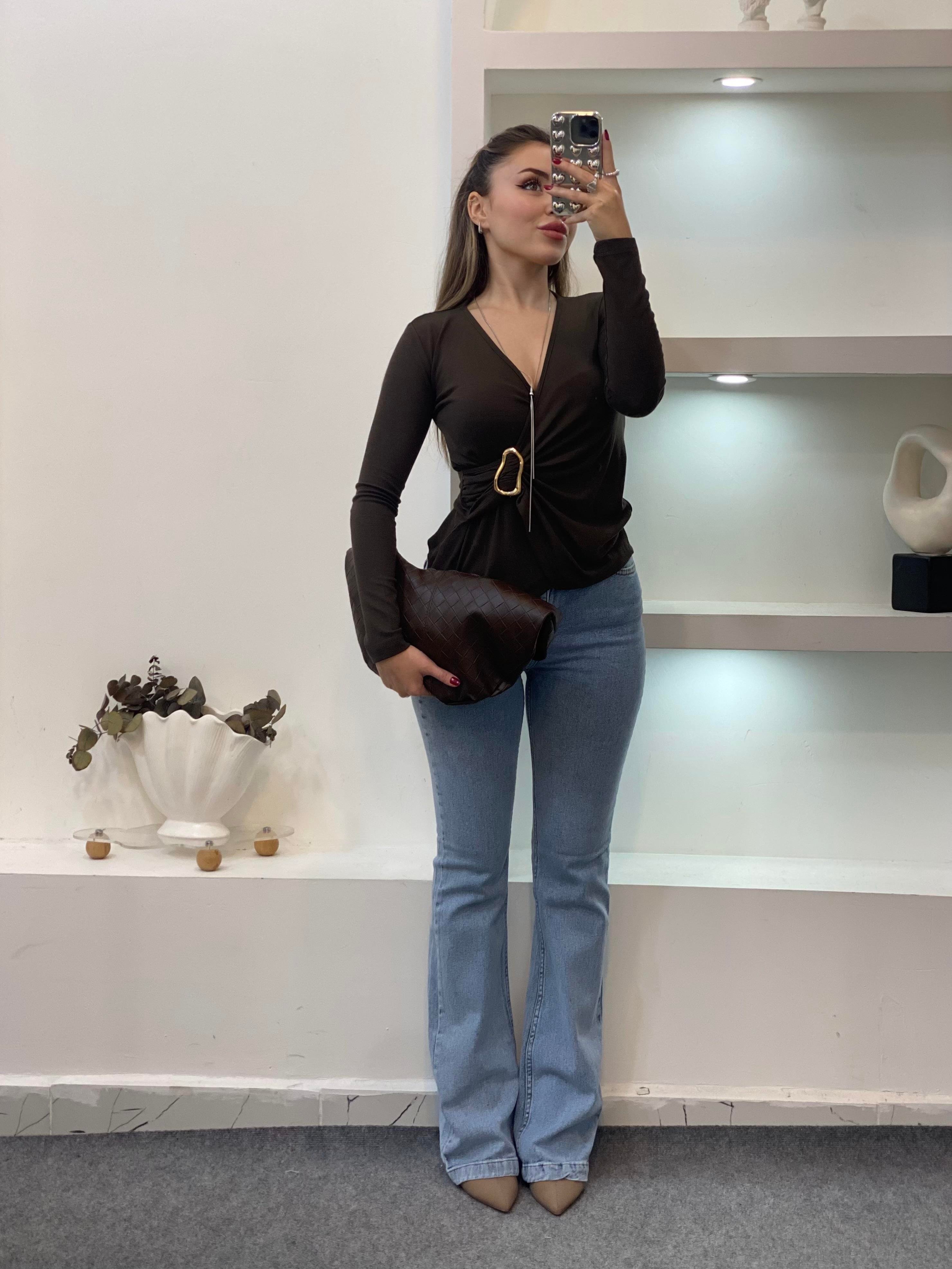 Kahve Gold Broşlu Bluz