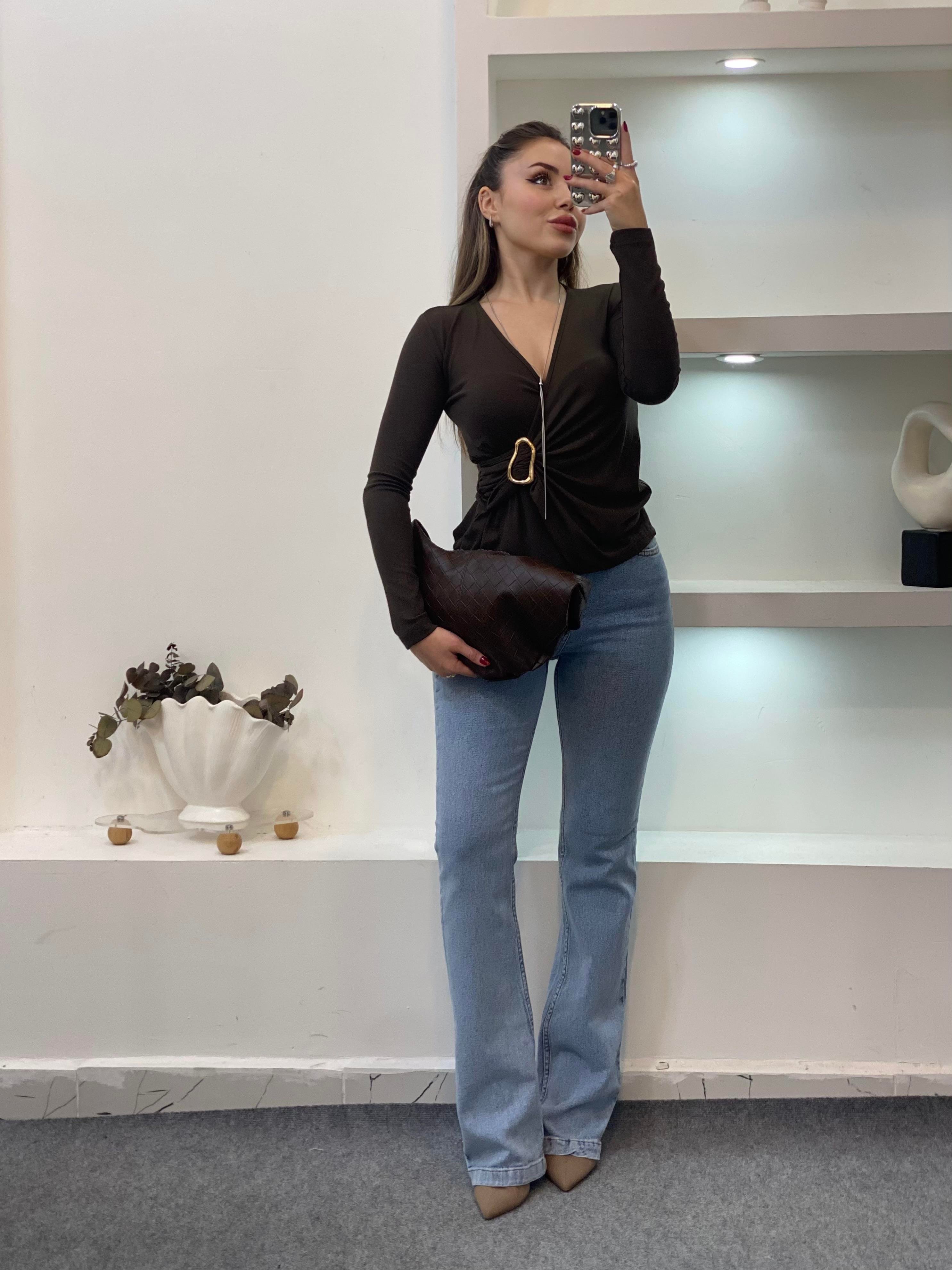 Kahve Gold Broşlu Bluz
