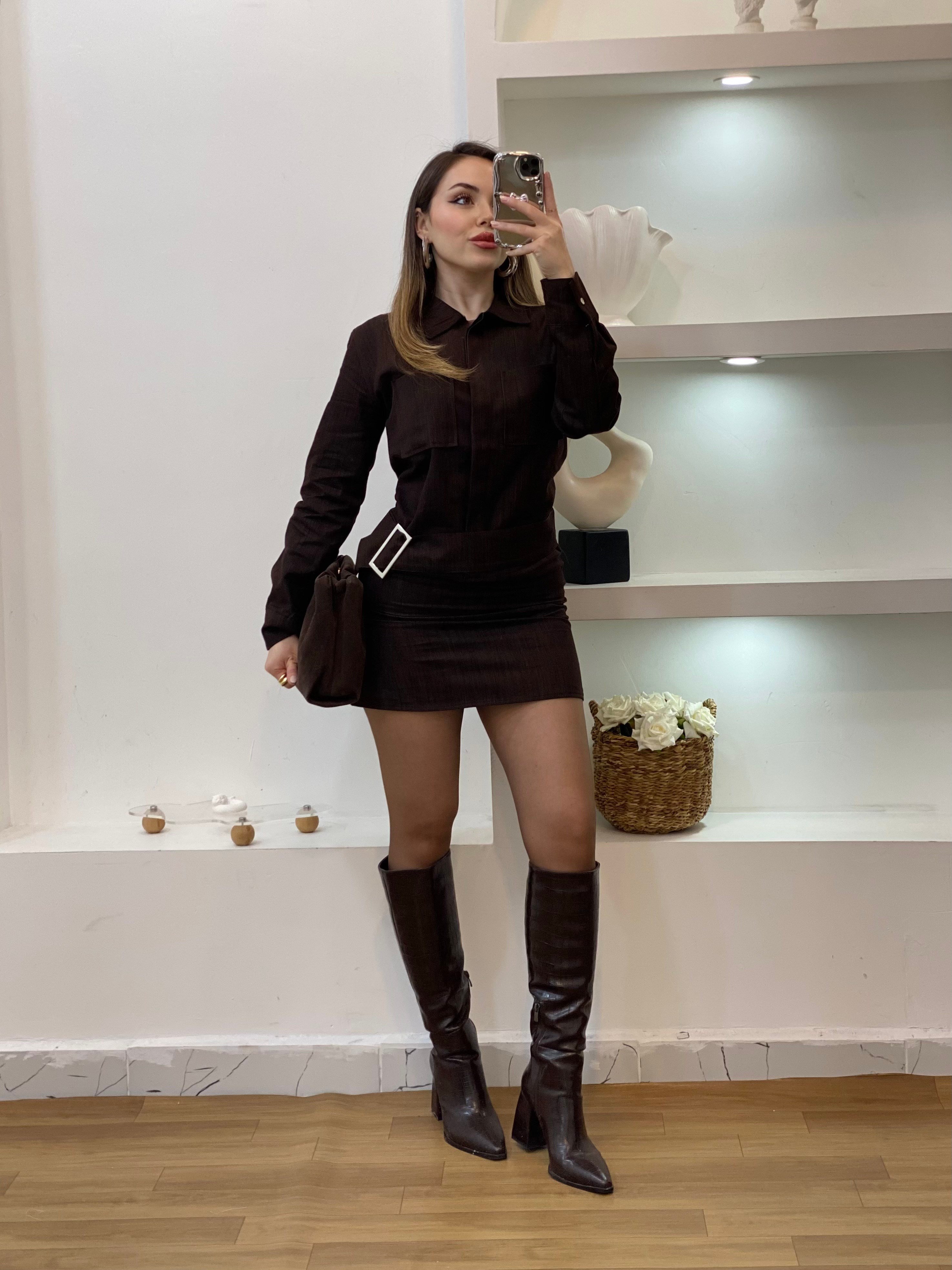 Kahve Kemer Detaylı Kot Elbise