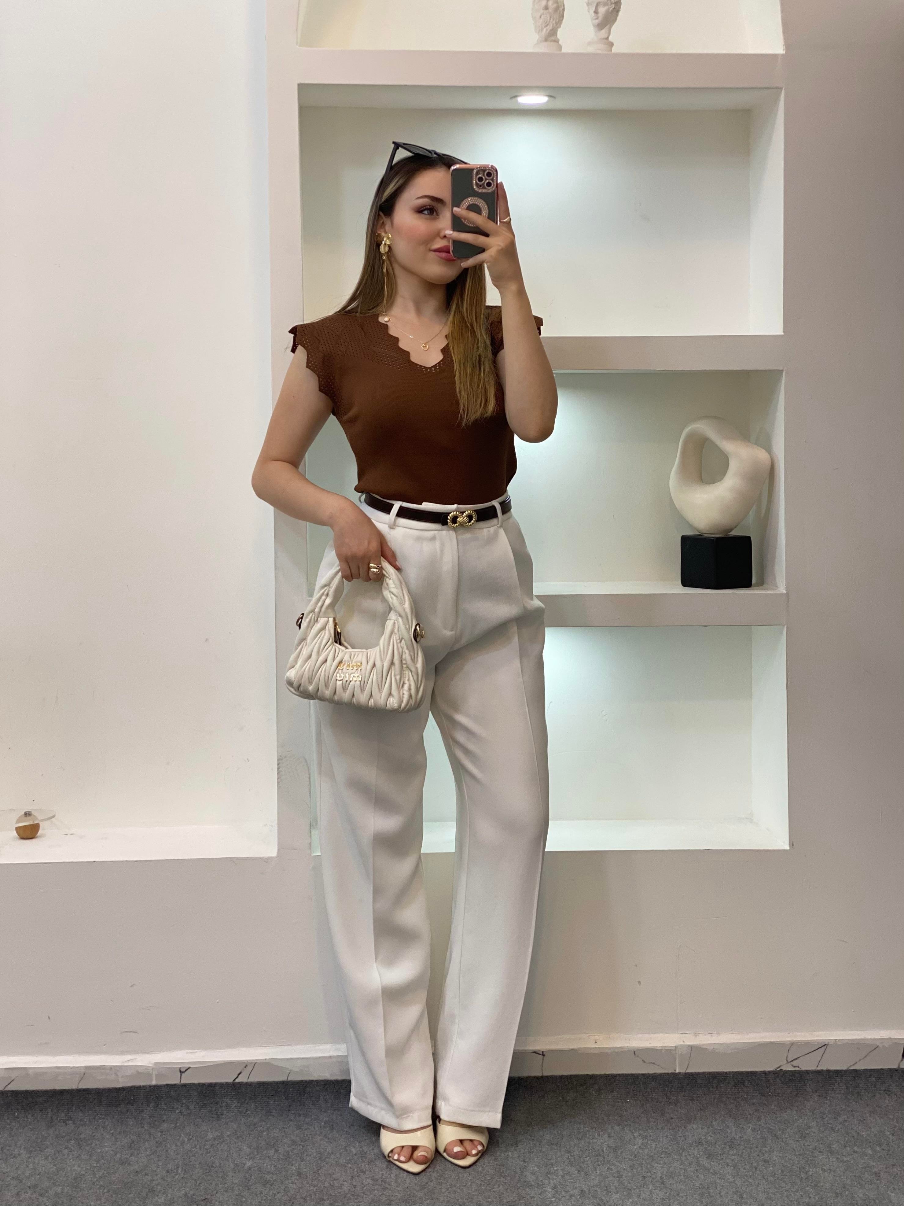 Kahve Kolları Delikli Model Triko Bluz