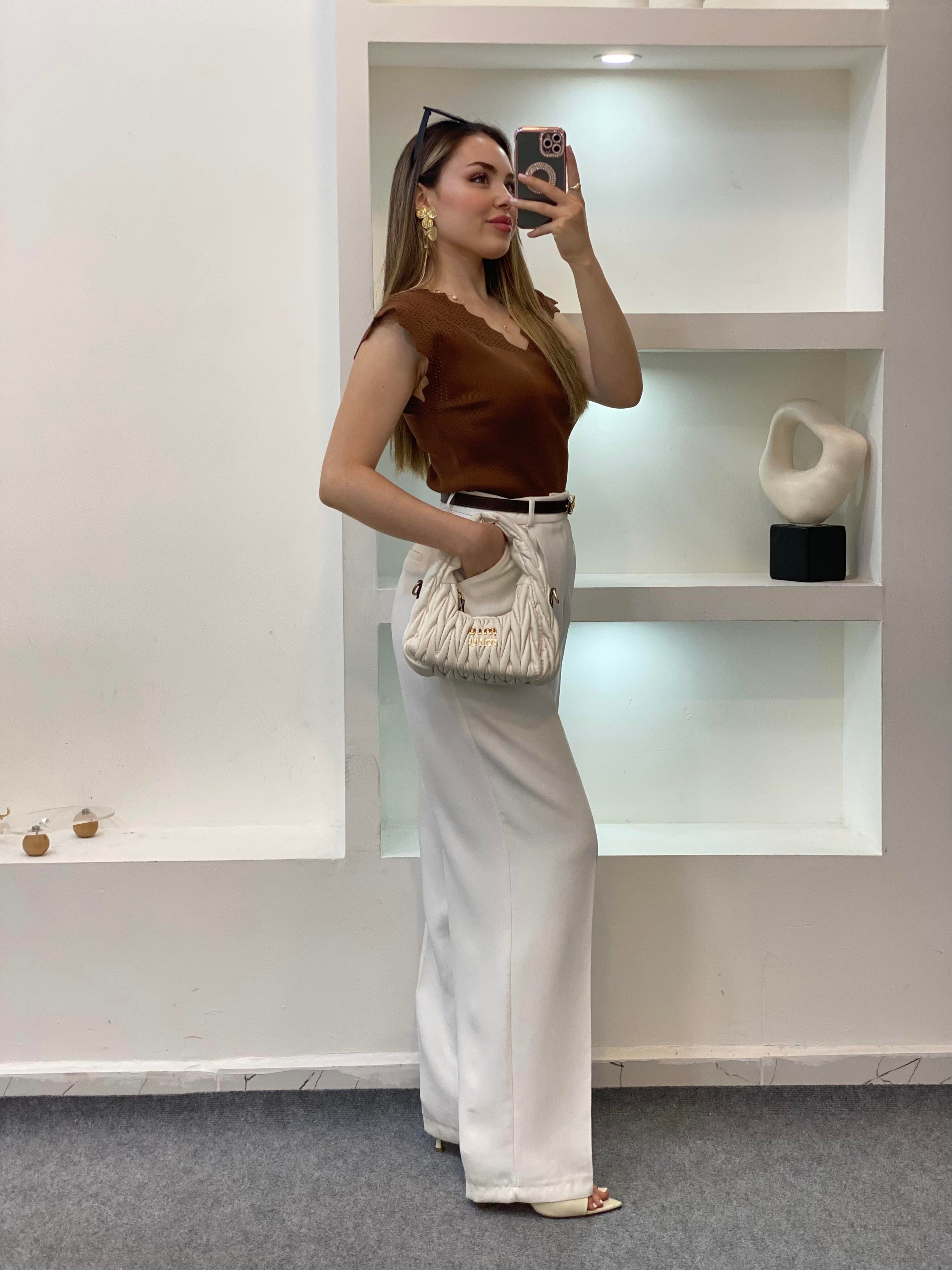 Kahve Kolları Delikli Model Triko Bluz