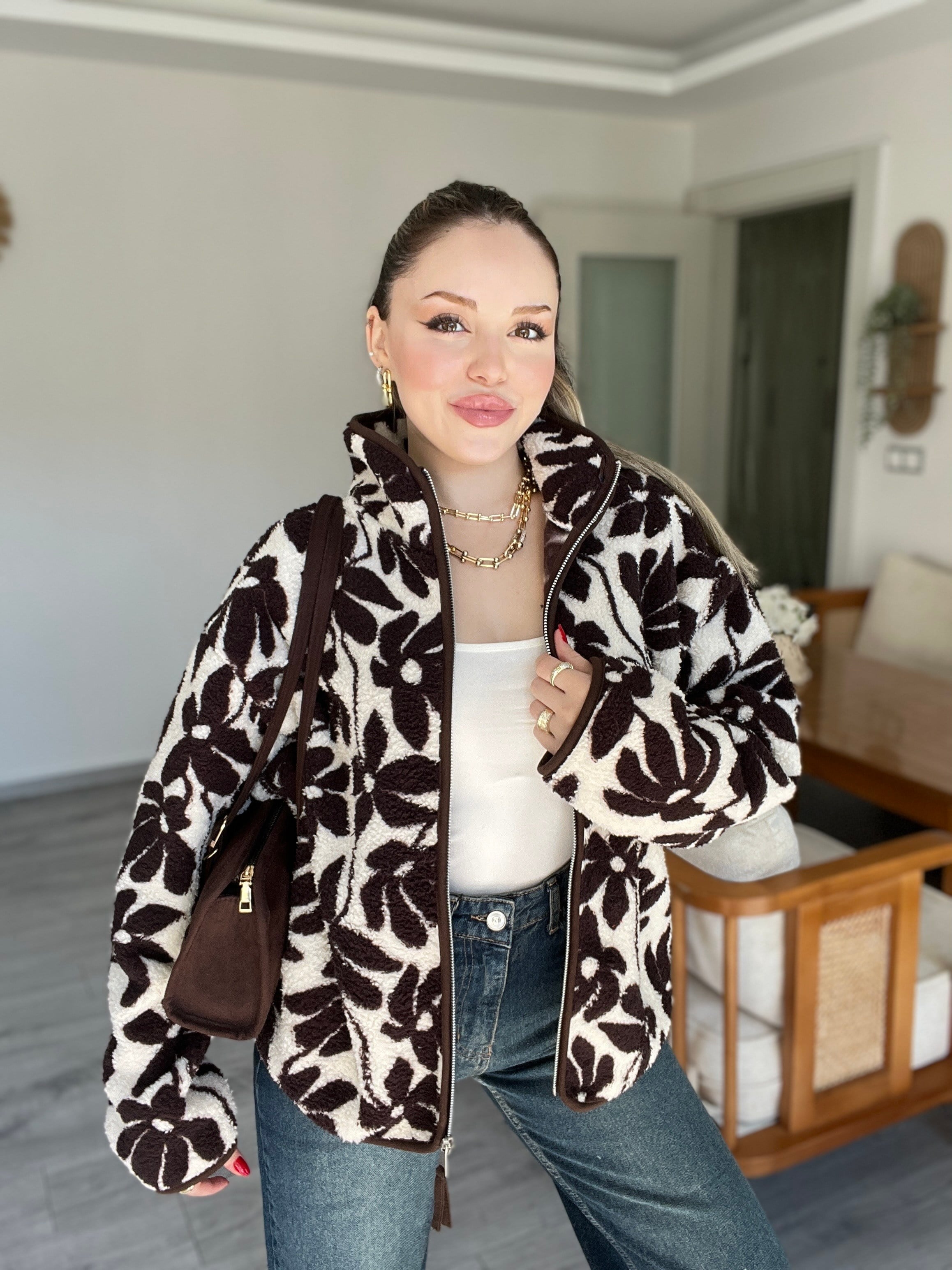 Kahve Papatya Desen Polar Fermuarlı Hırka