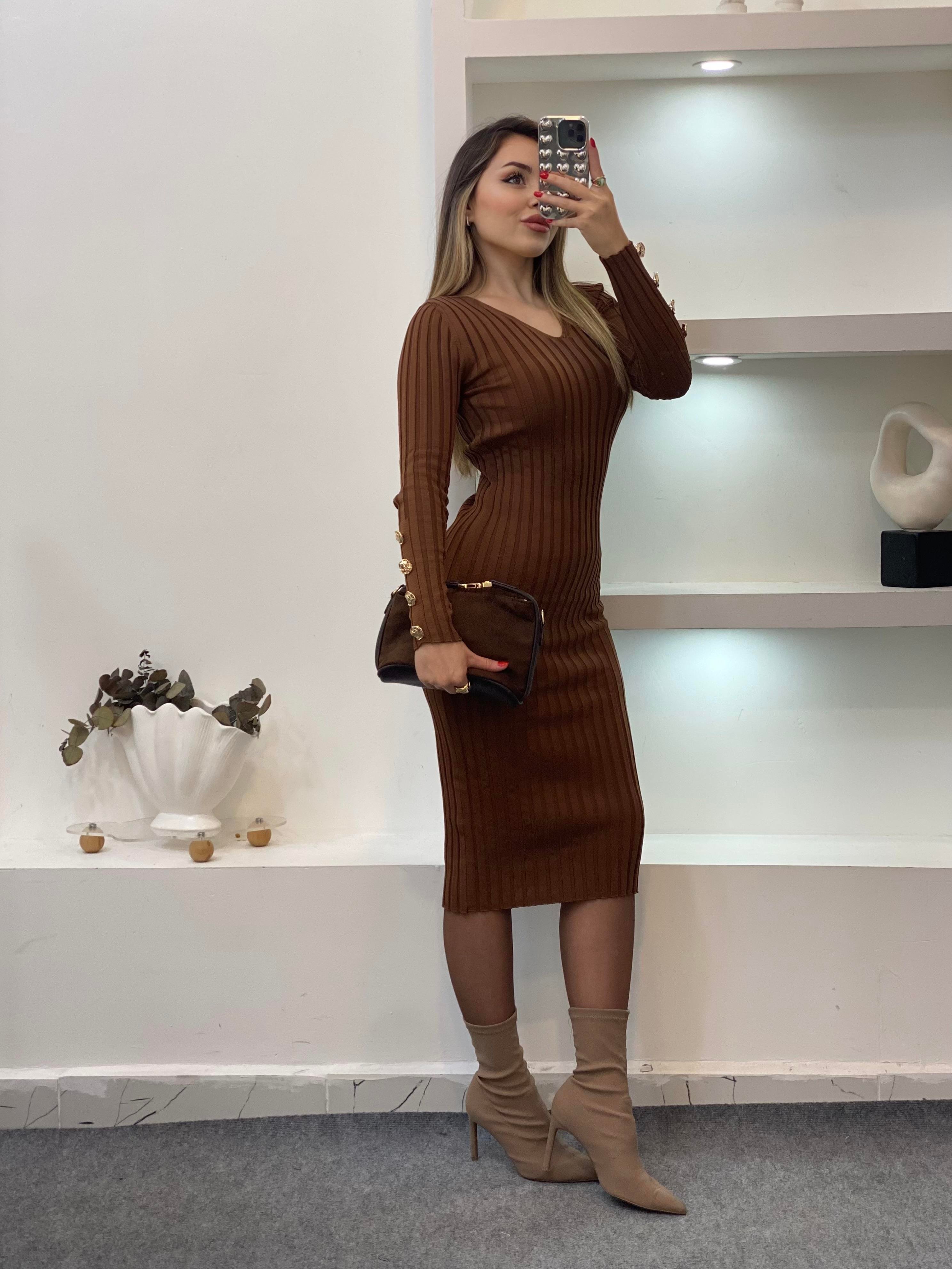Kahve V Yaka Bilek Gold Düğmeli Triko Elbise