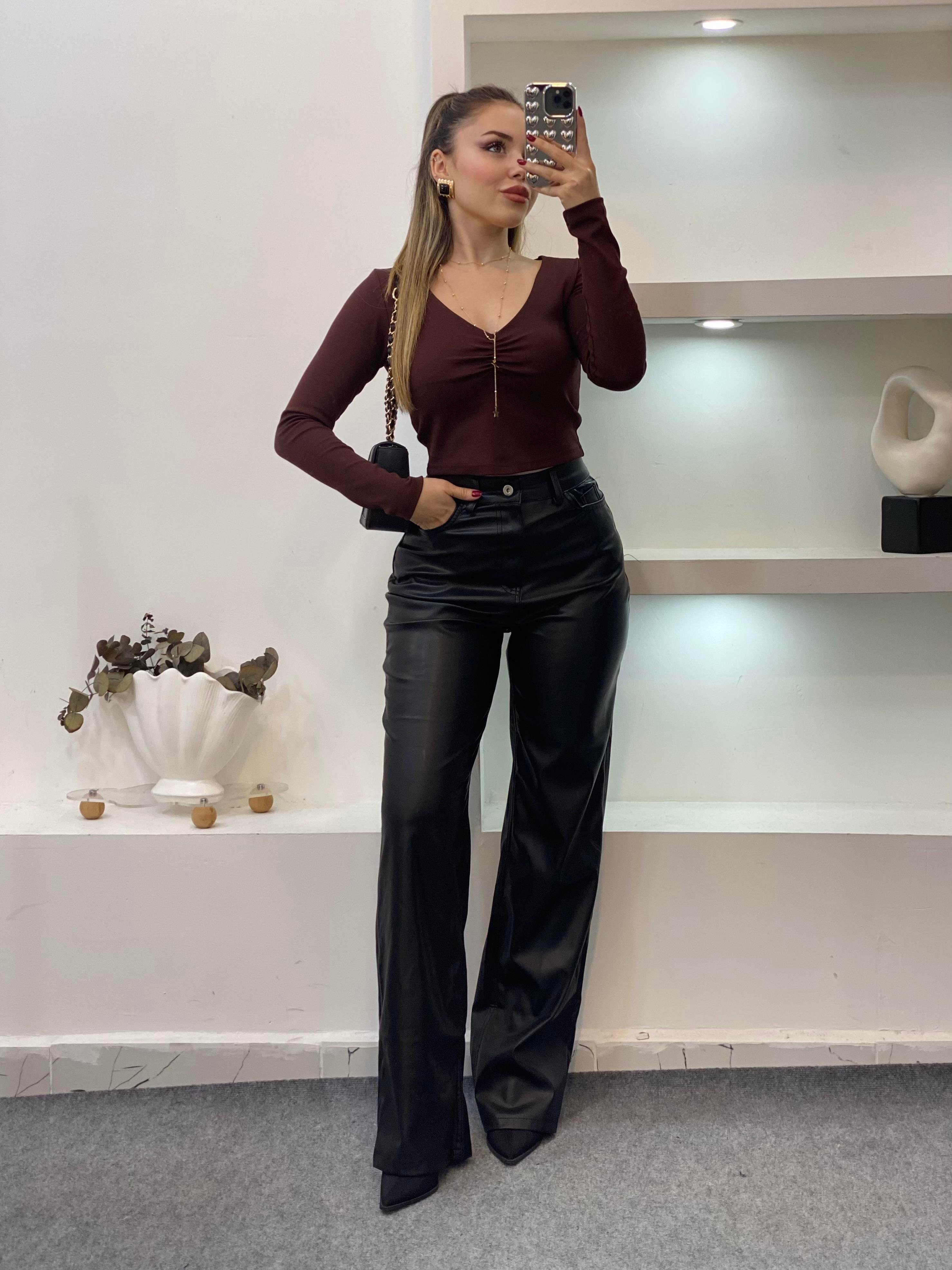 Kahve Yakası Büzgülü Basic Bluz