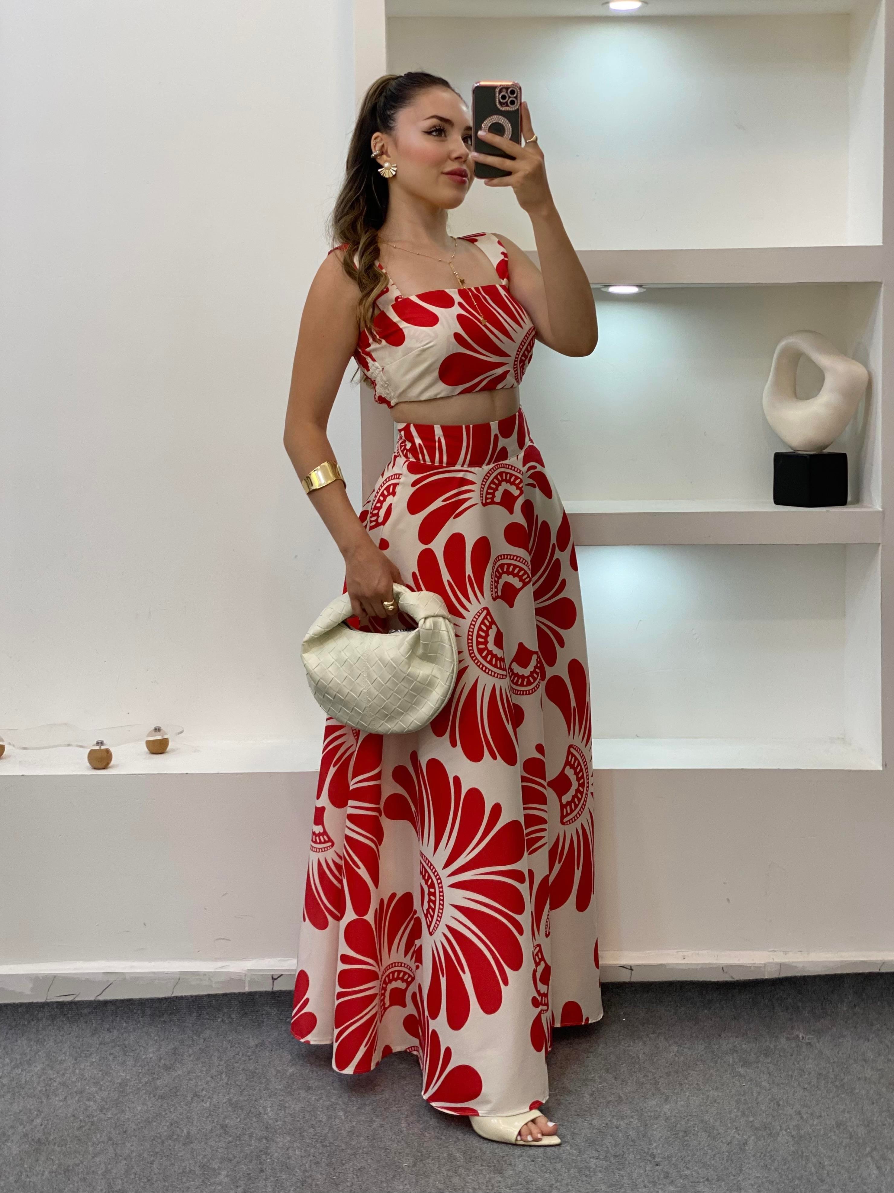 Kırmızı Desenli Premium Kalite Crop Bluz Etek Takım
