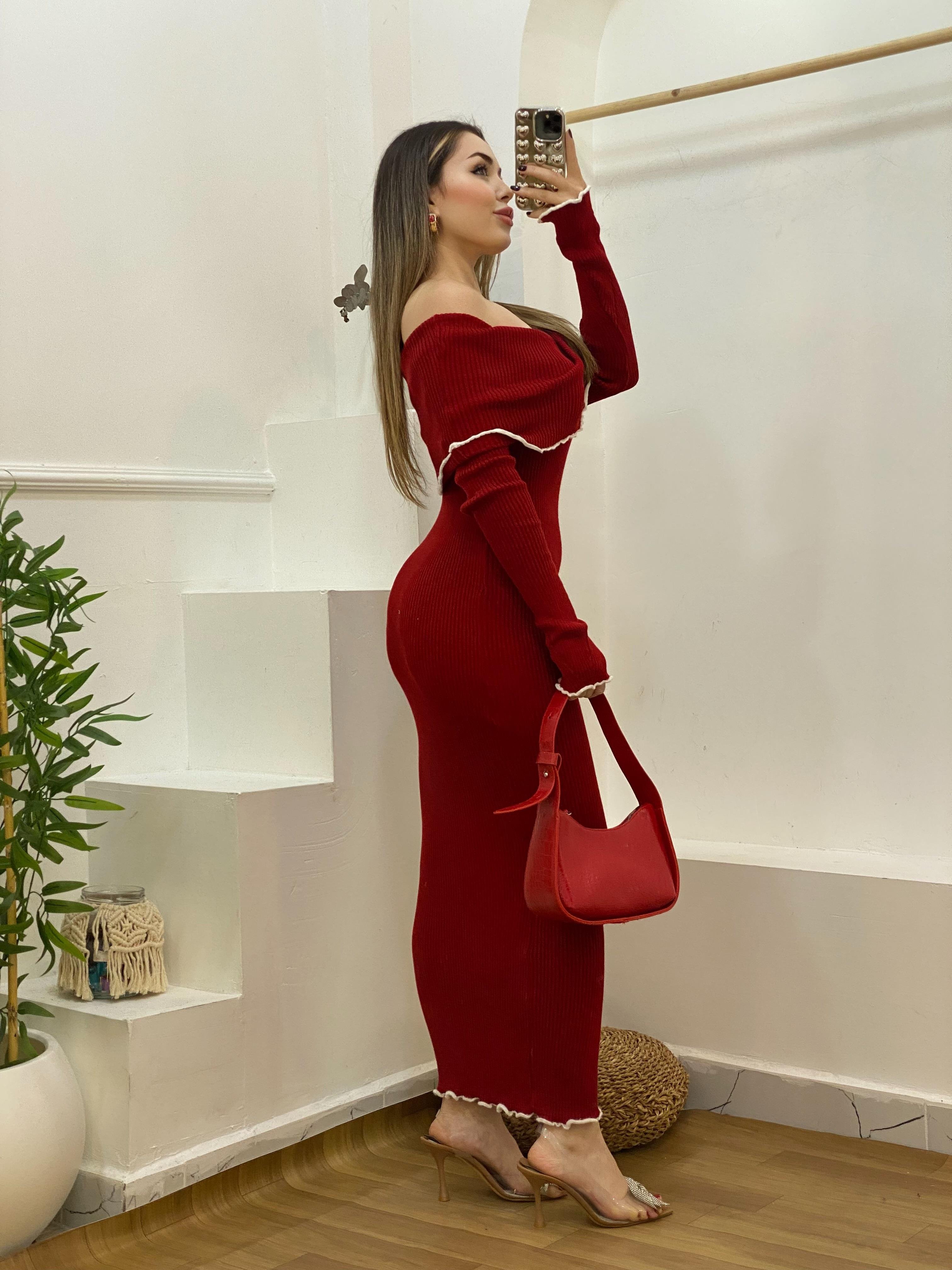 Kırmızı Madonna Yaka Triko Elbise