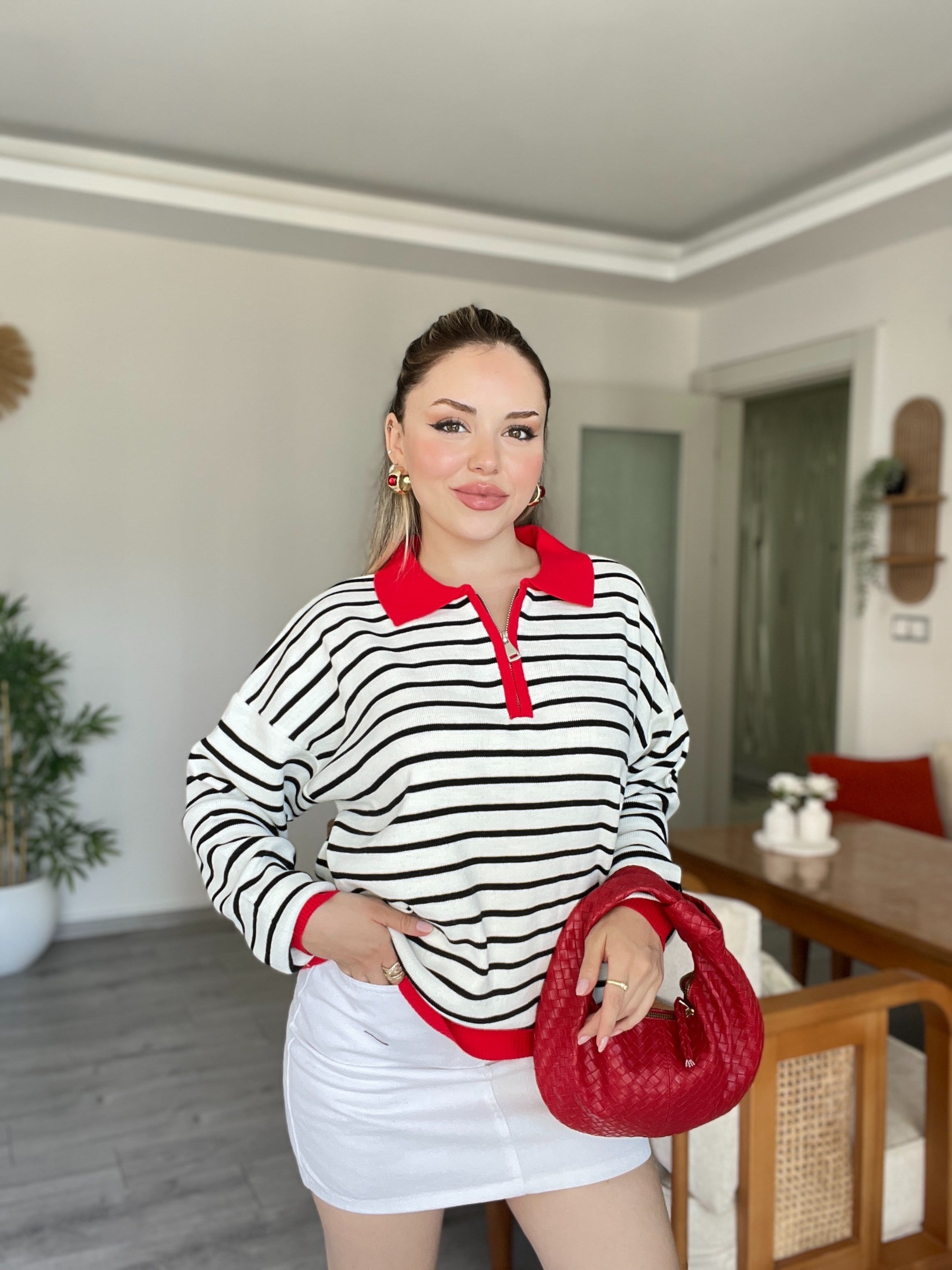 Kırmızı Siyah Çizgili Polo Yaka Triko 