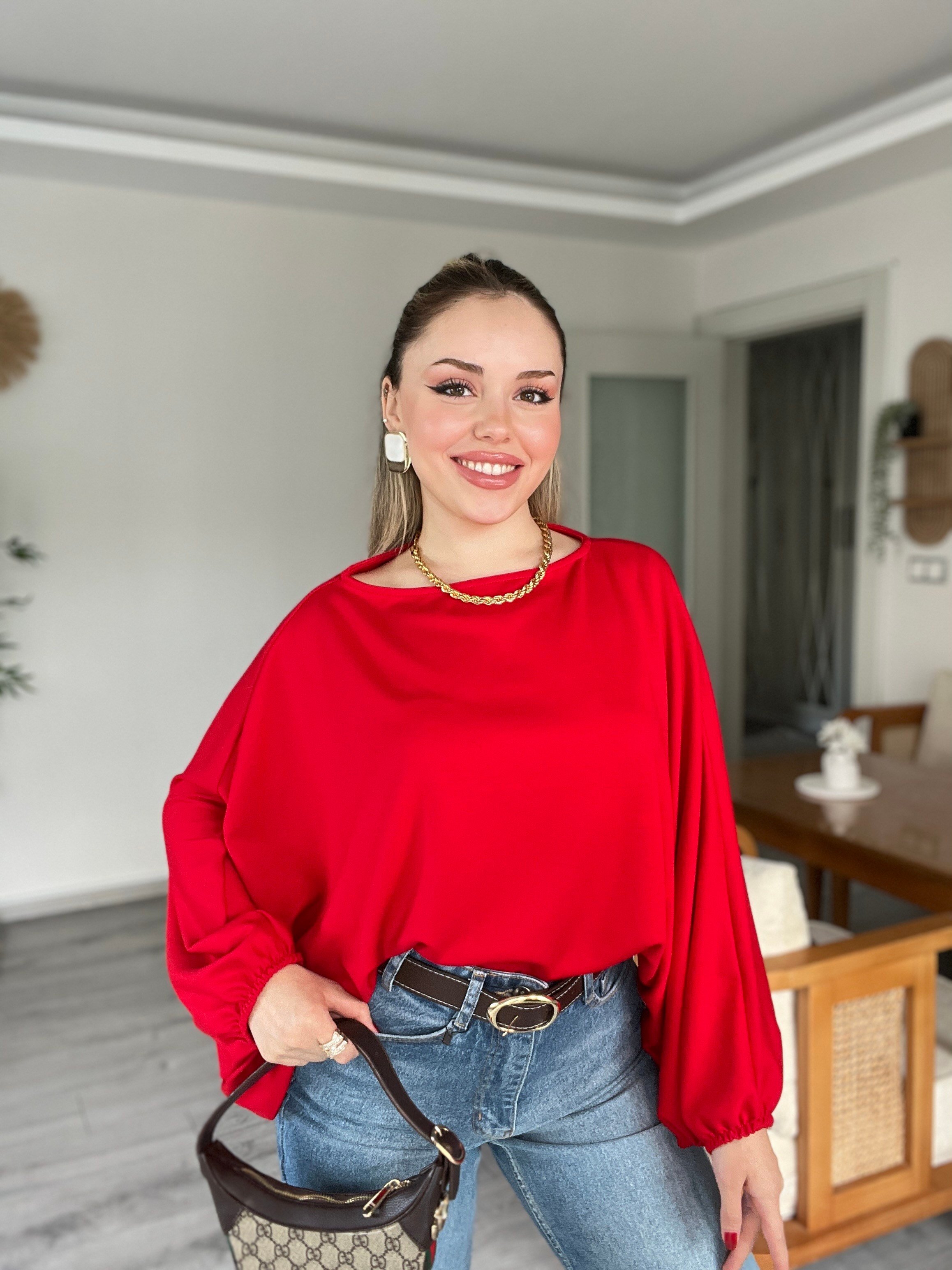 Kırmızı Yarasa Kol Oversize Modal Bluz