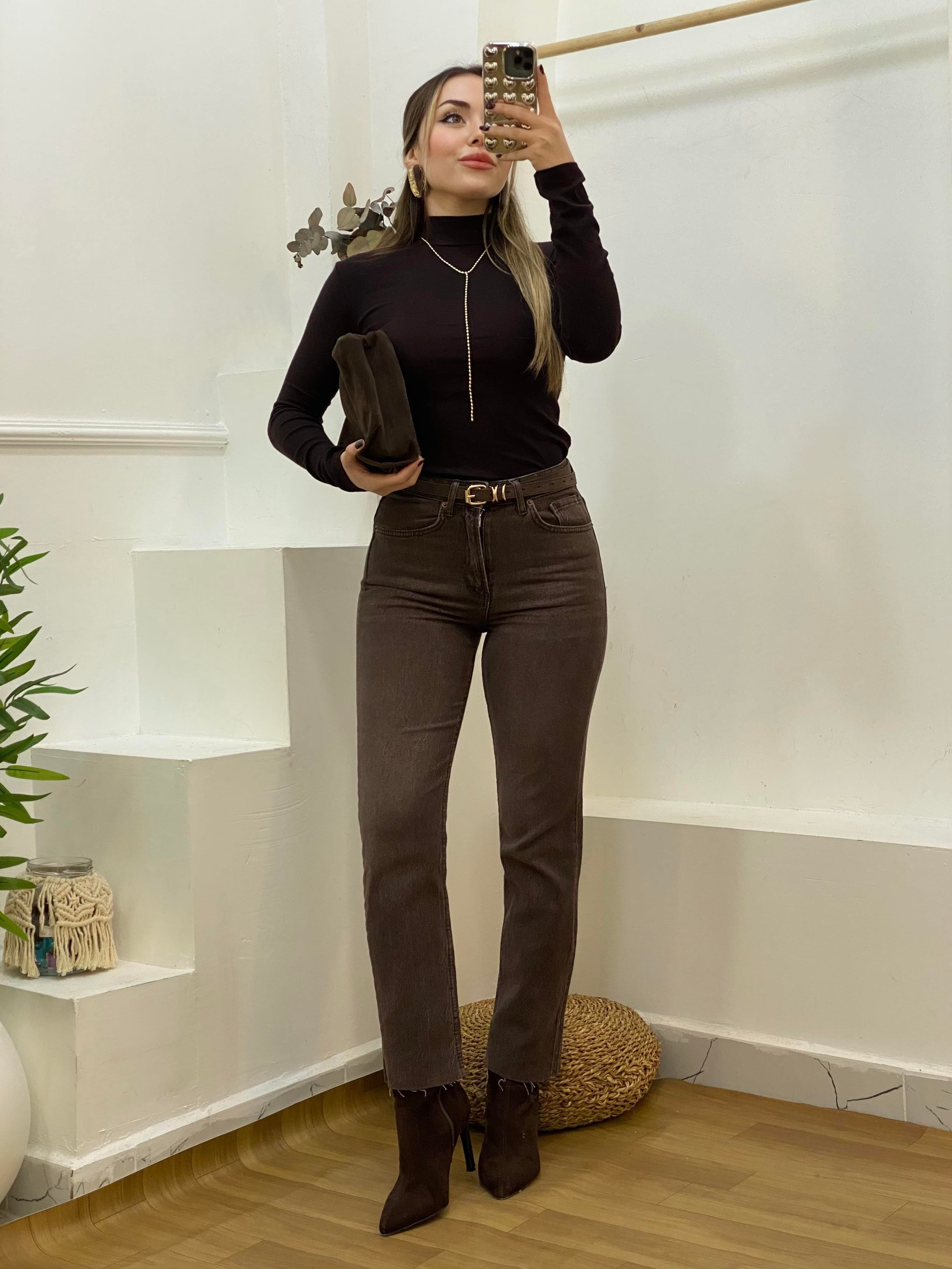 Koyu Kahve Renk Yarım Boğazlı Modal Kumaş Basic Bluz