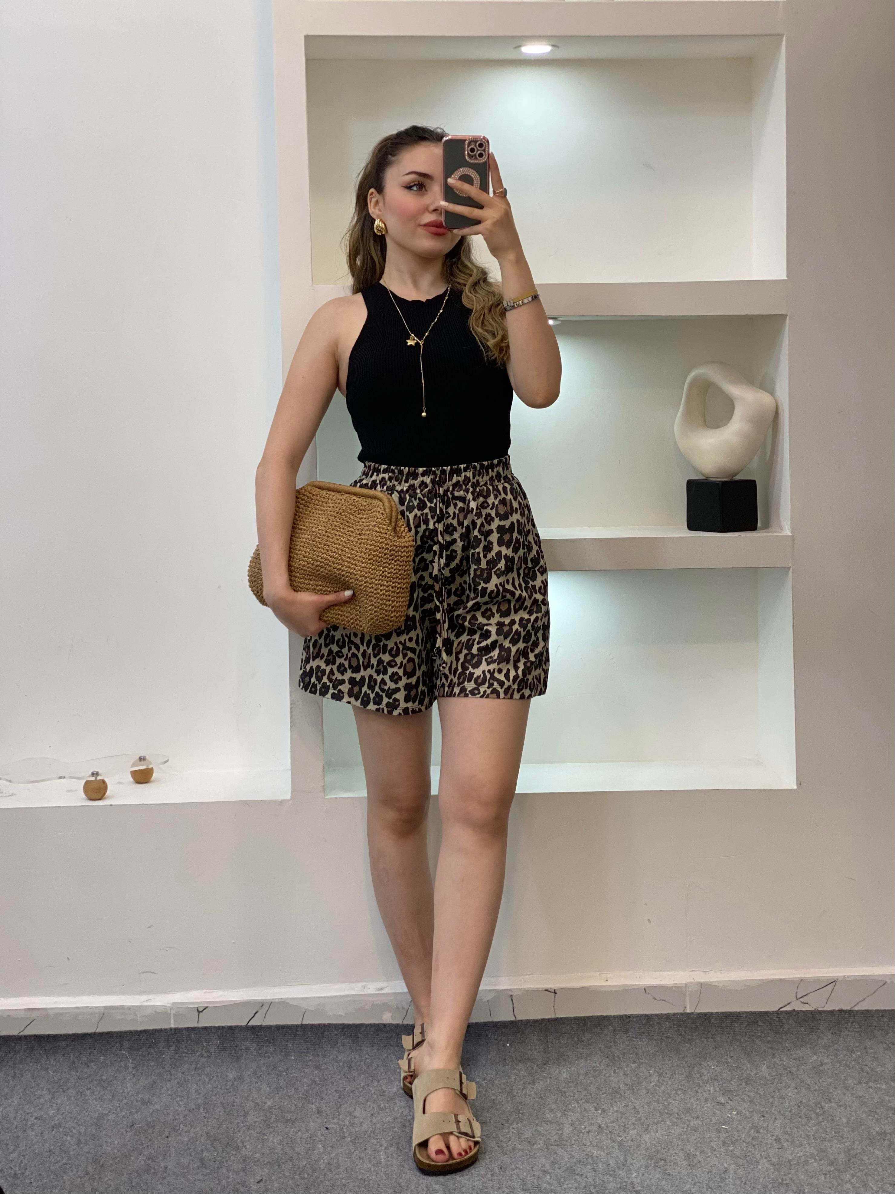 Leo Desen Cepli Model Şort