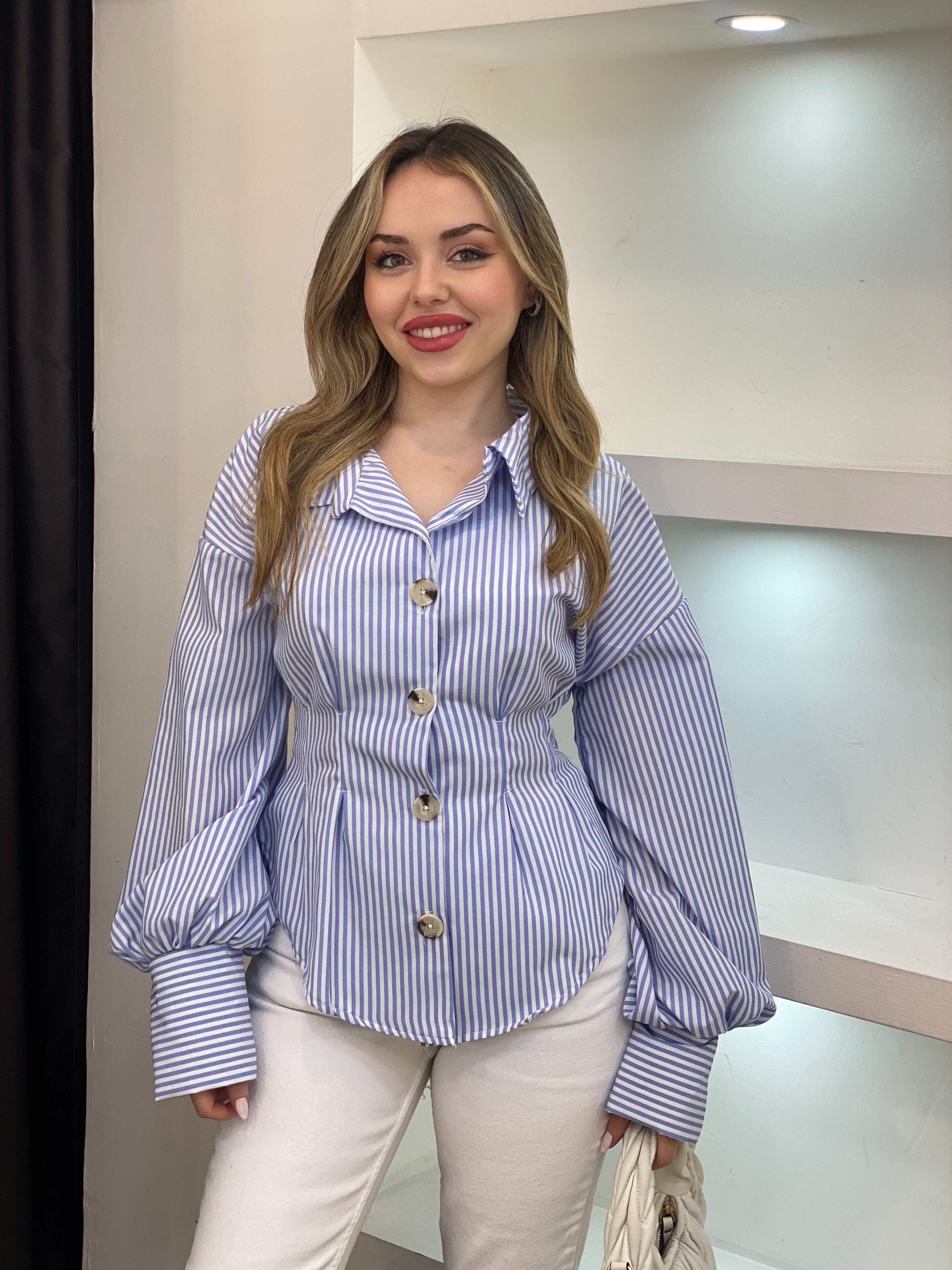Mavi Çizgili Piliseli Model Gömlek 