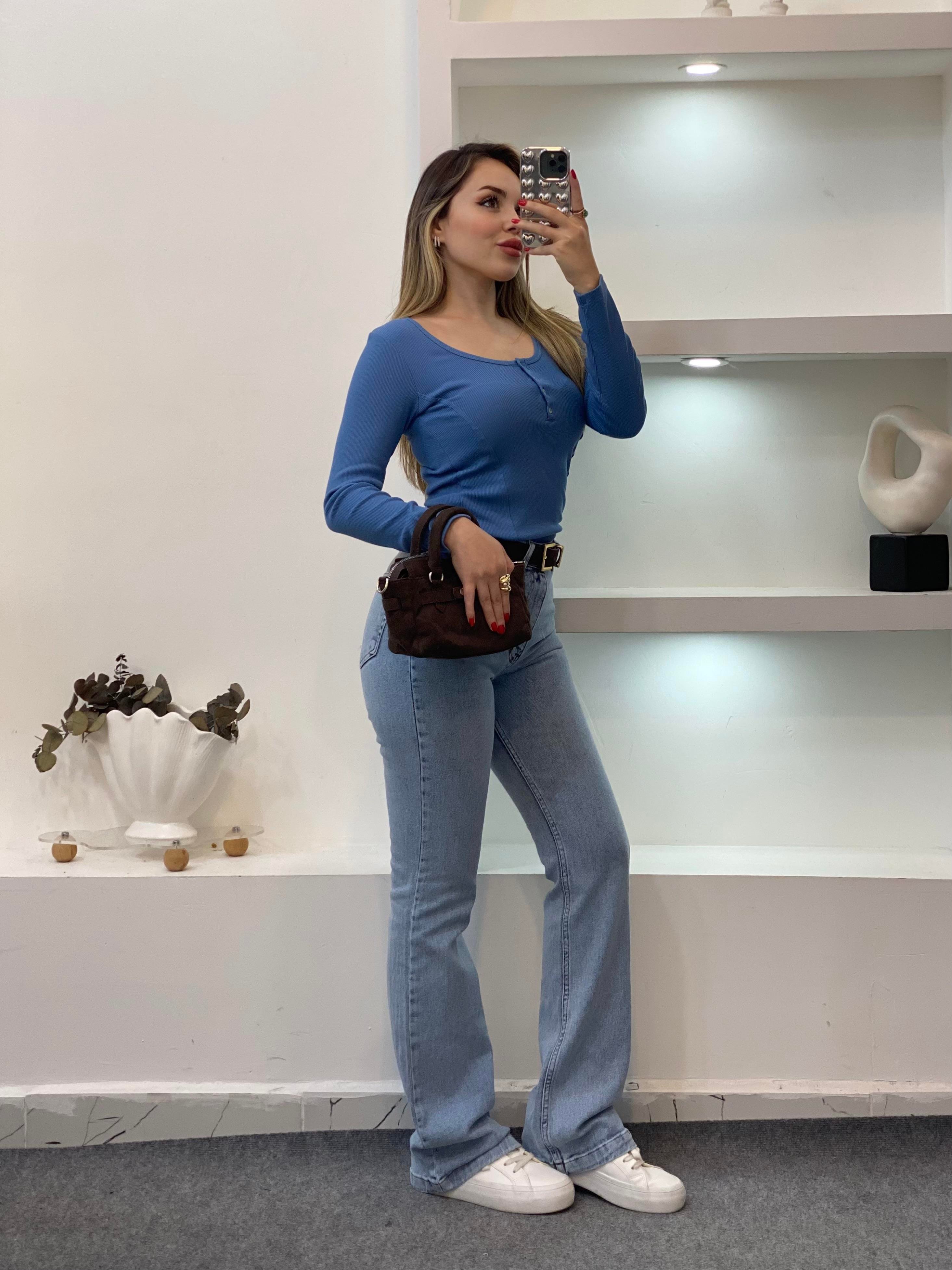 Mavi Düğmeli Fitilli Basic Bluz