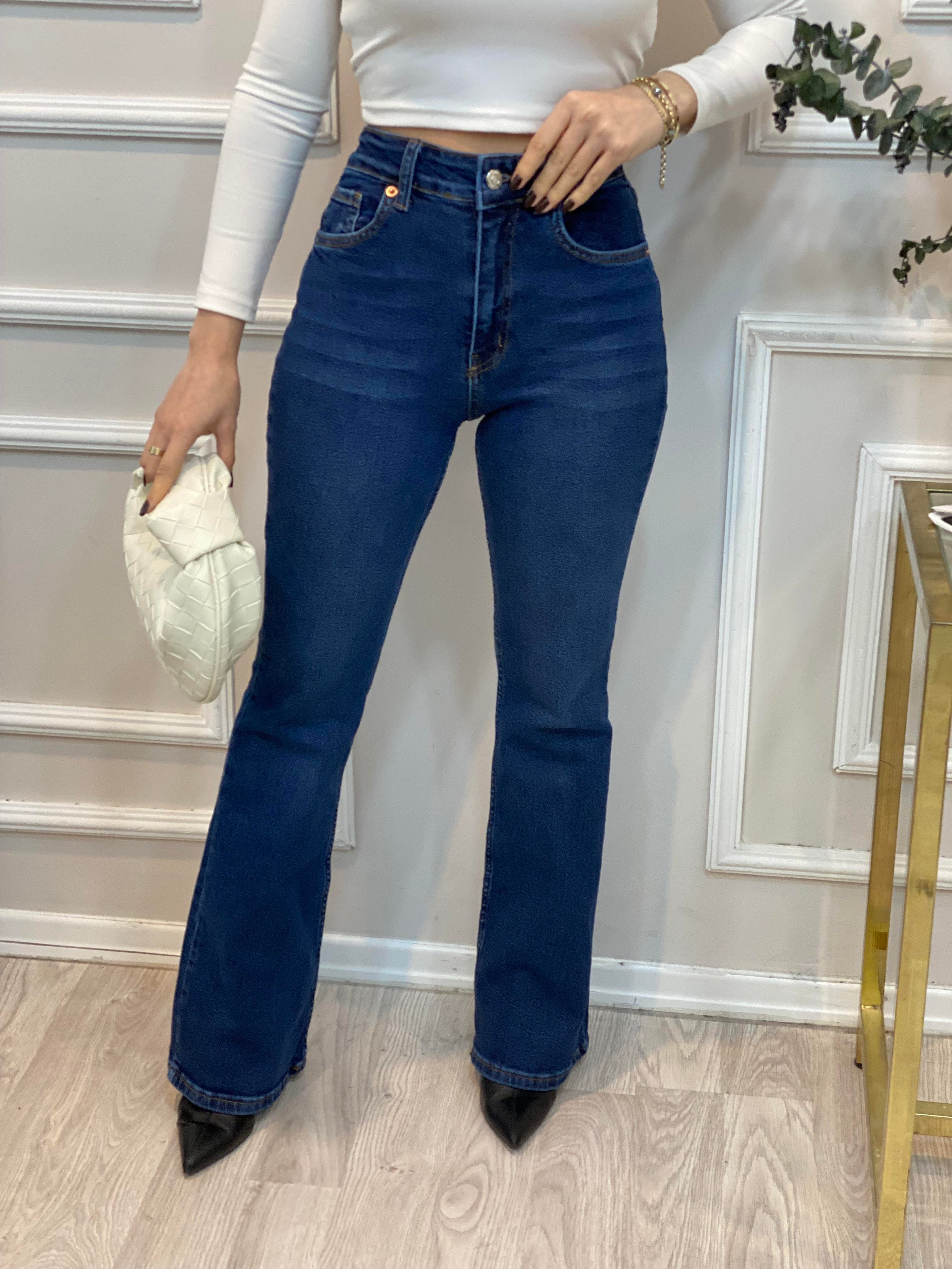 Mavi İspanyol Paça Jean 