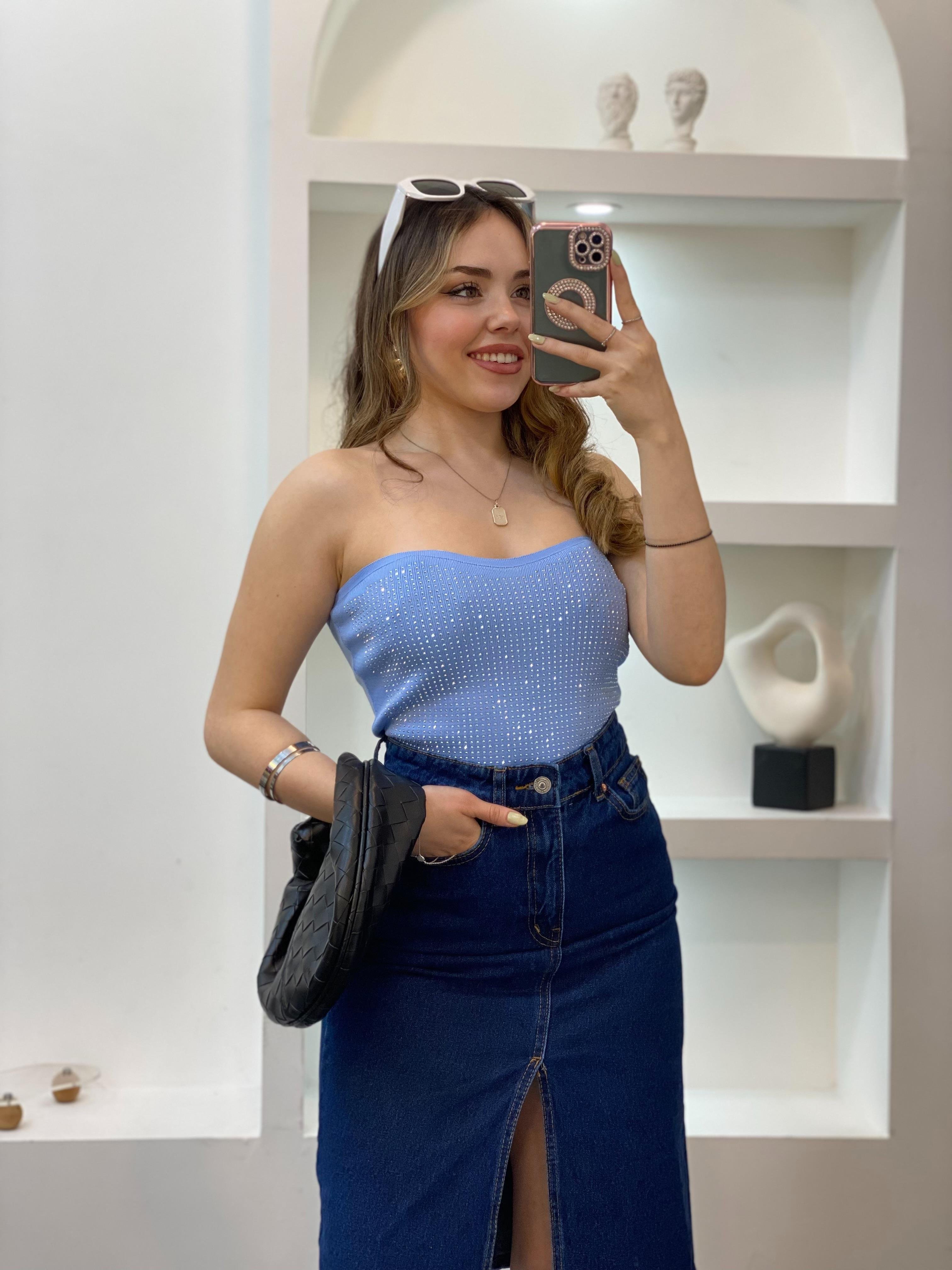 Mavi Parıltılı Taşlı Straplez Triko Bluz