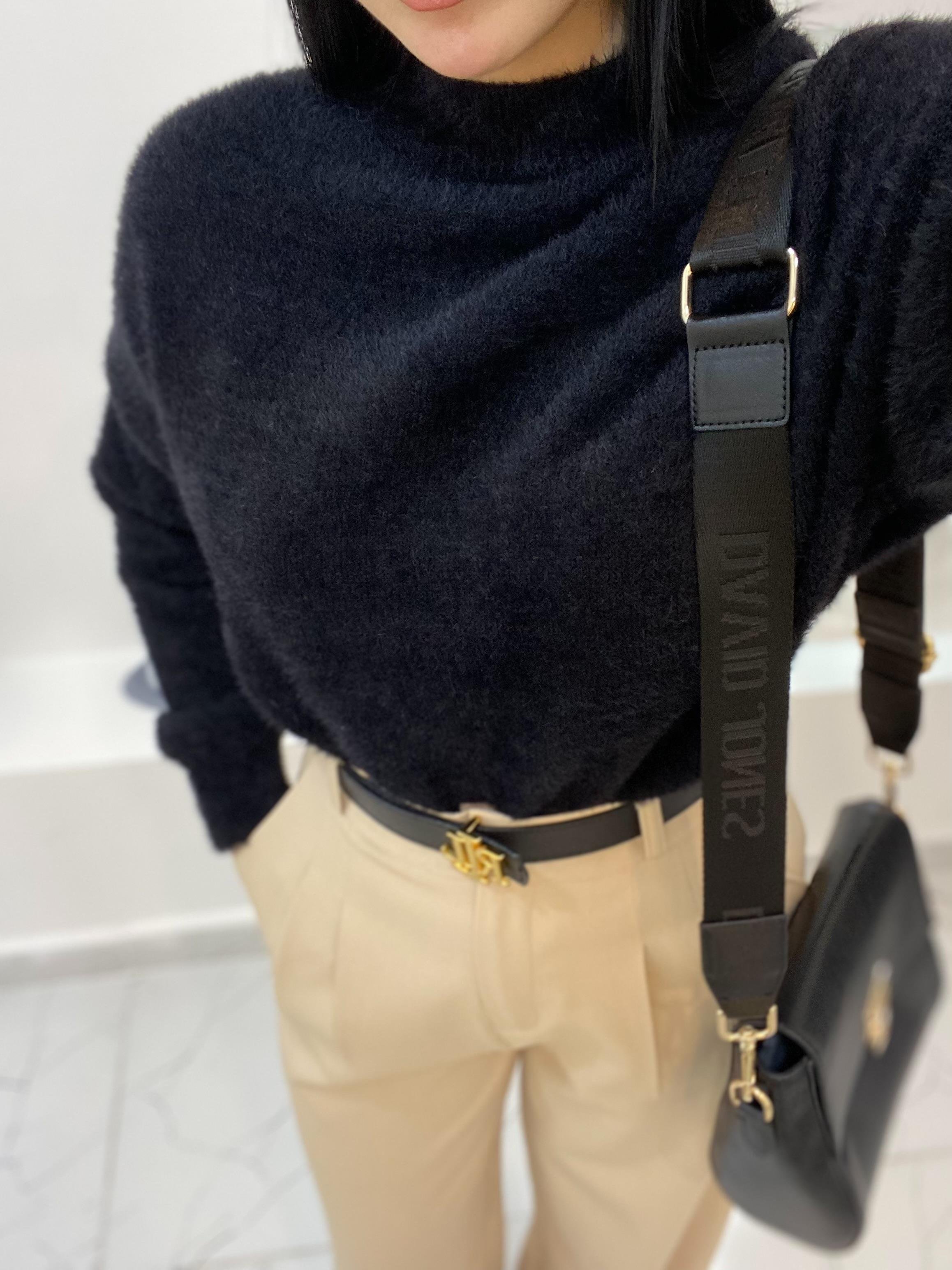 Nisan Marka Siyah Premium Yumoş Dokulu Kazak