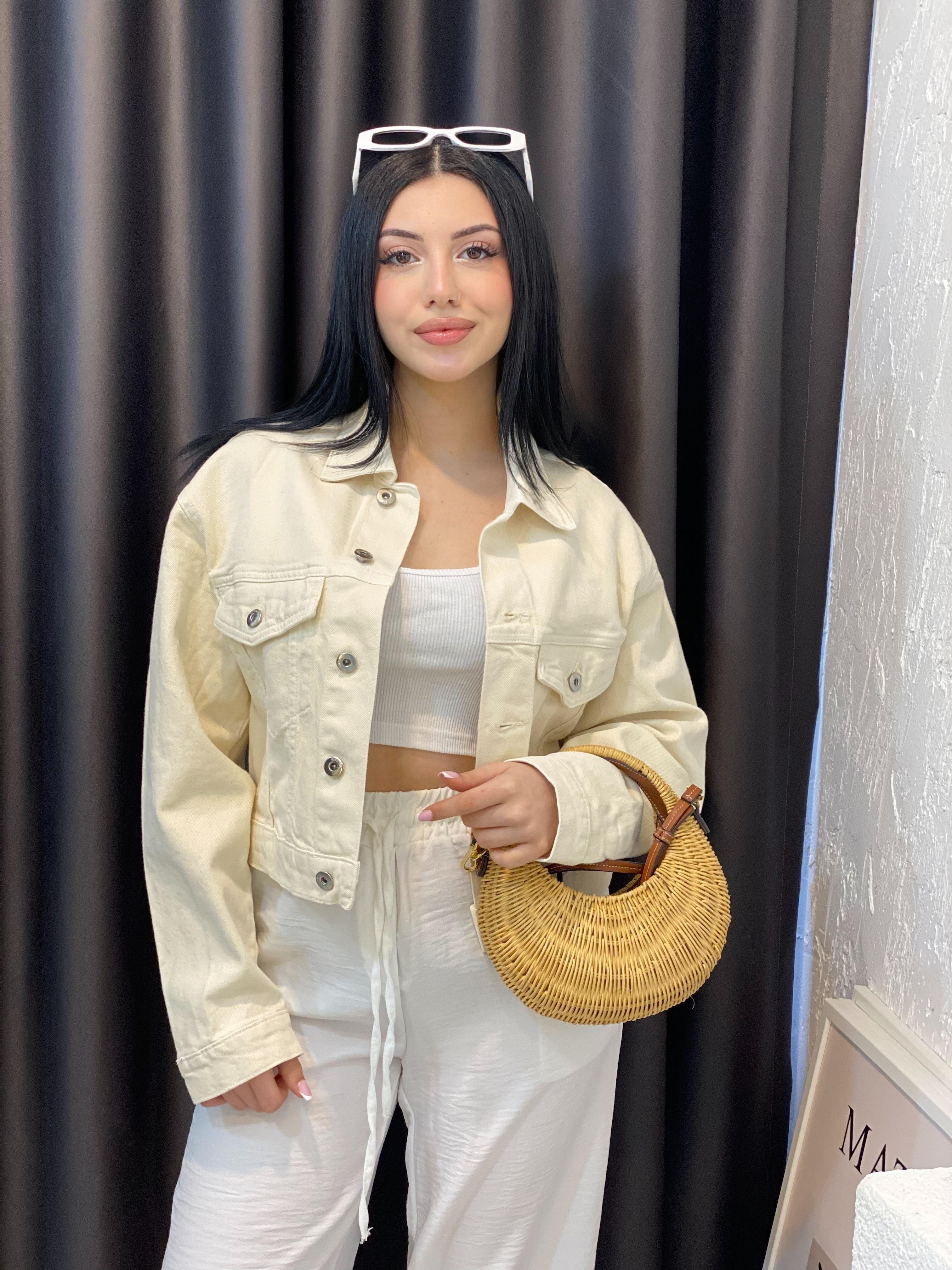 Orj Marka Arkası Nakışlı Bej Gabardin Ceket 