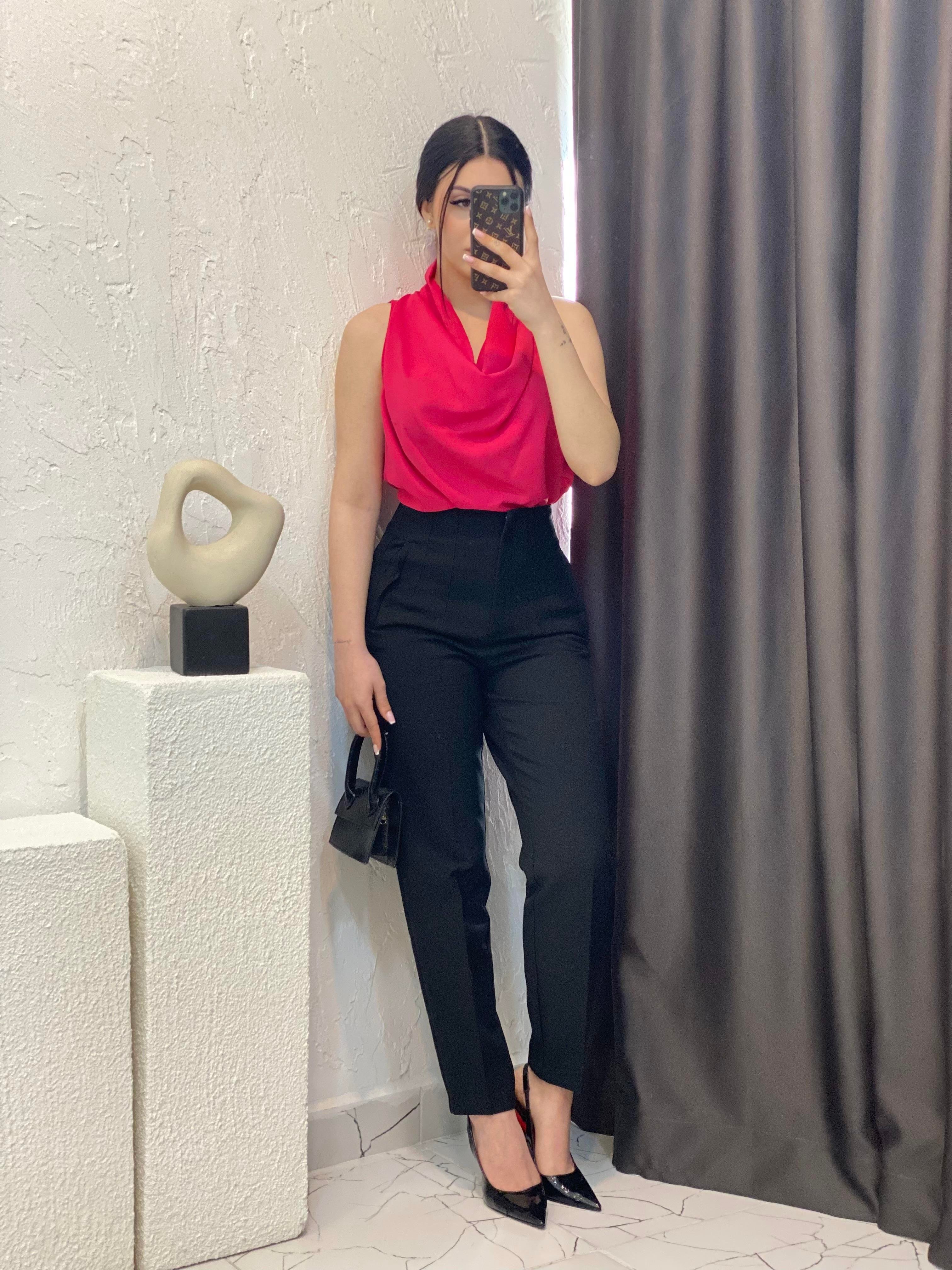 Pembe Degaje Yaka Dökümlü Bluz