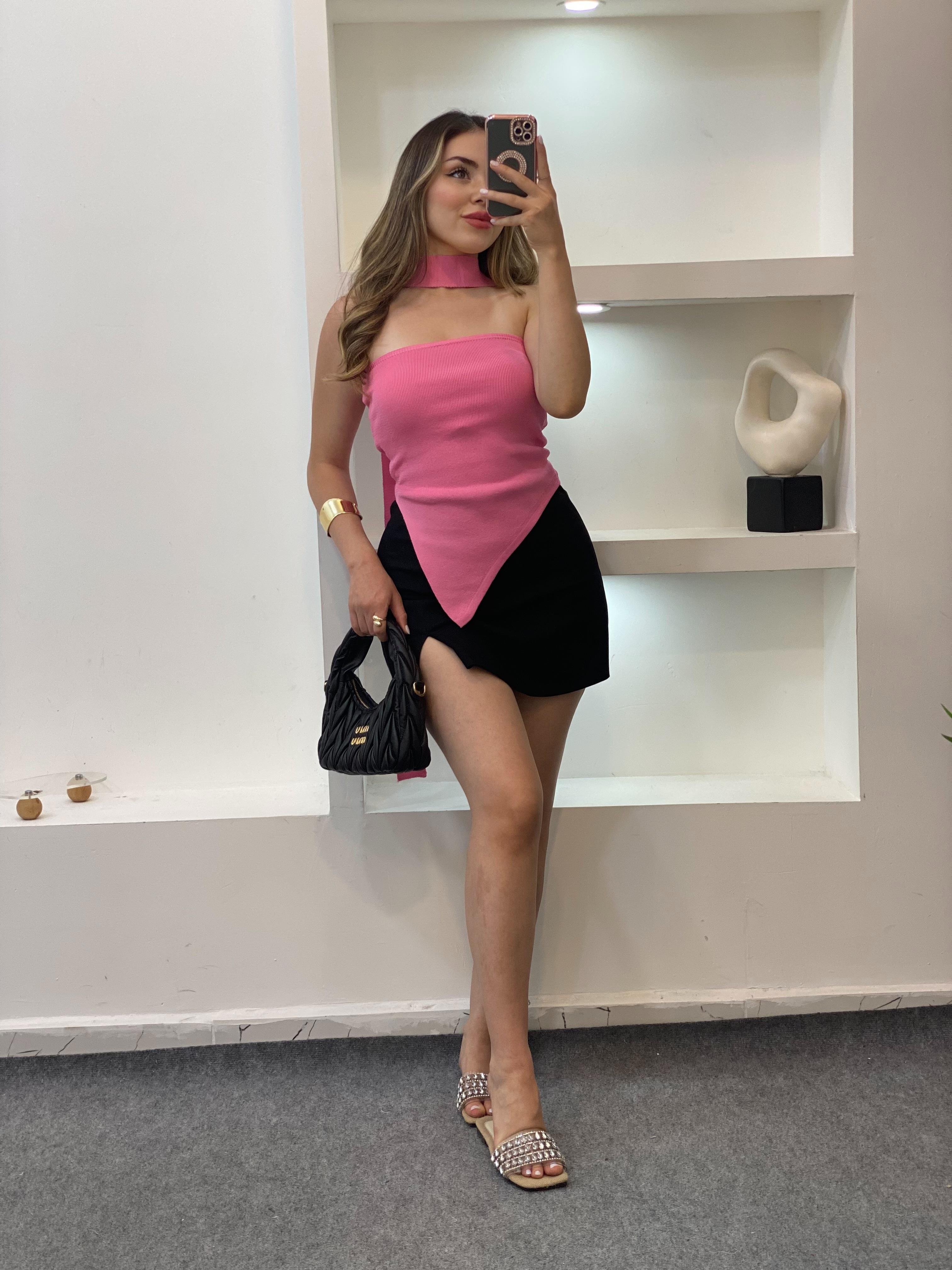 Pembe Fularlı Triko Bluz