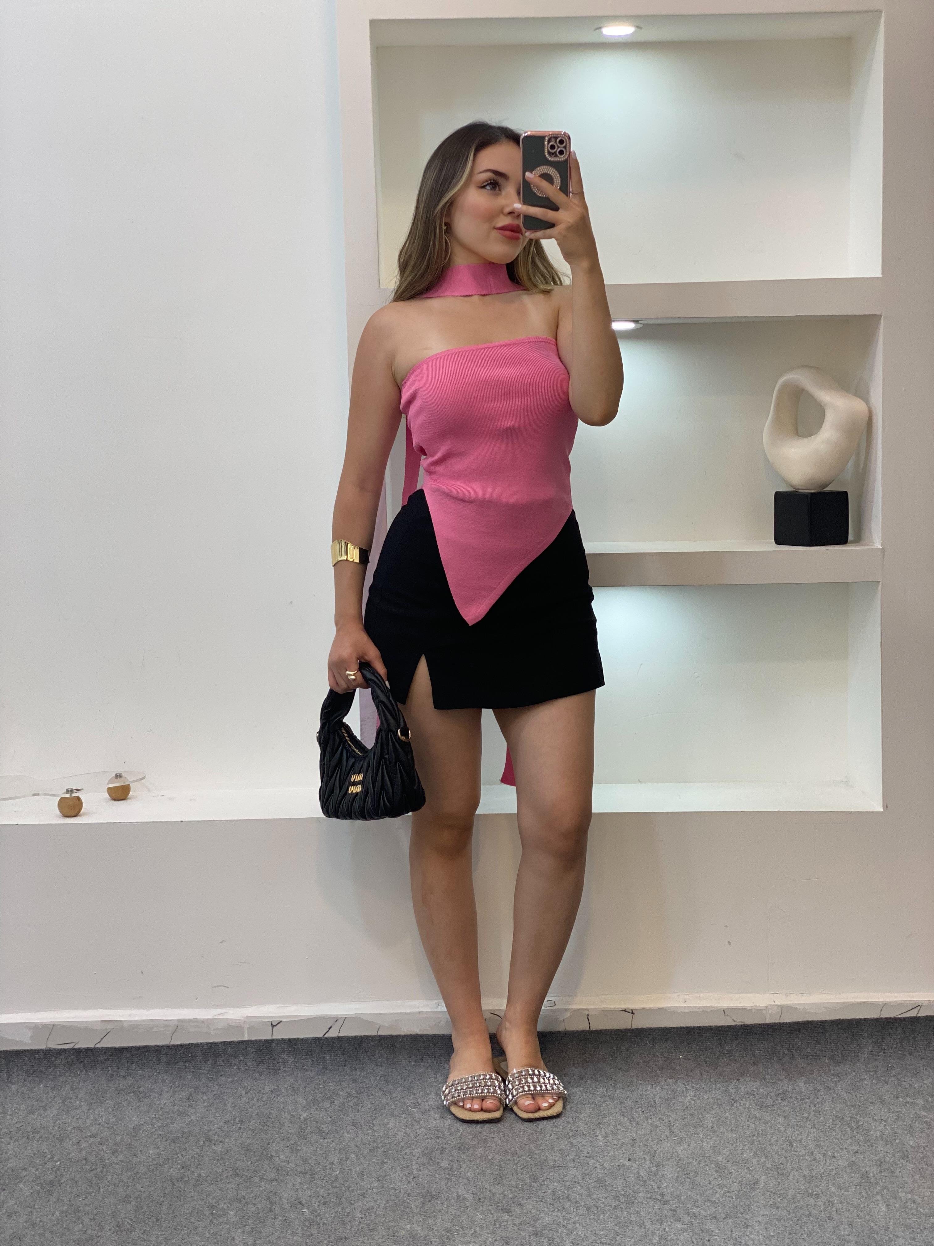 Pembe Fularlı Triko Bluz