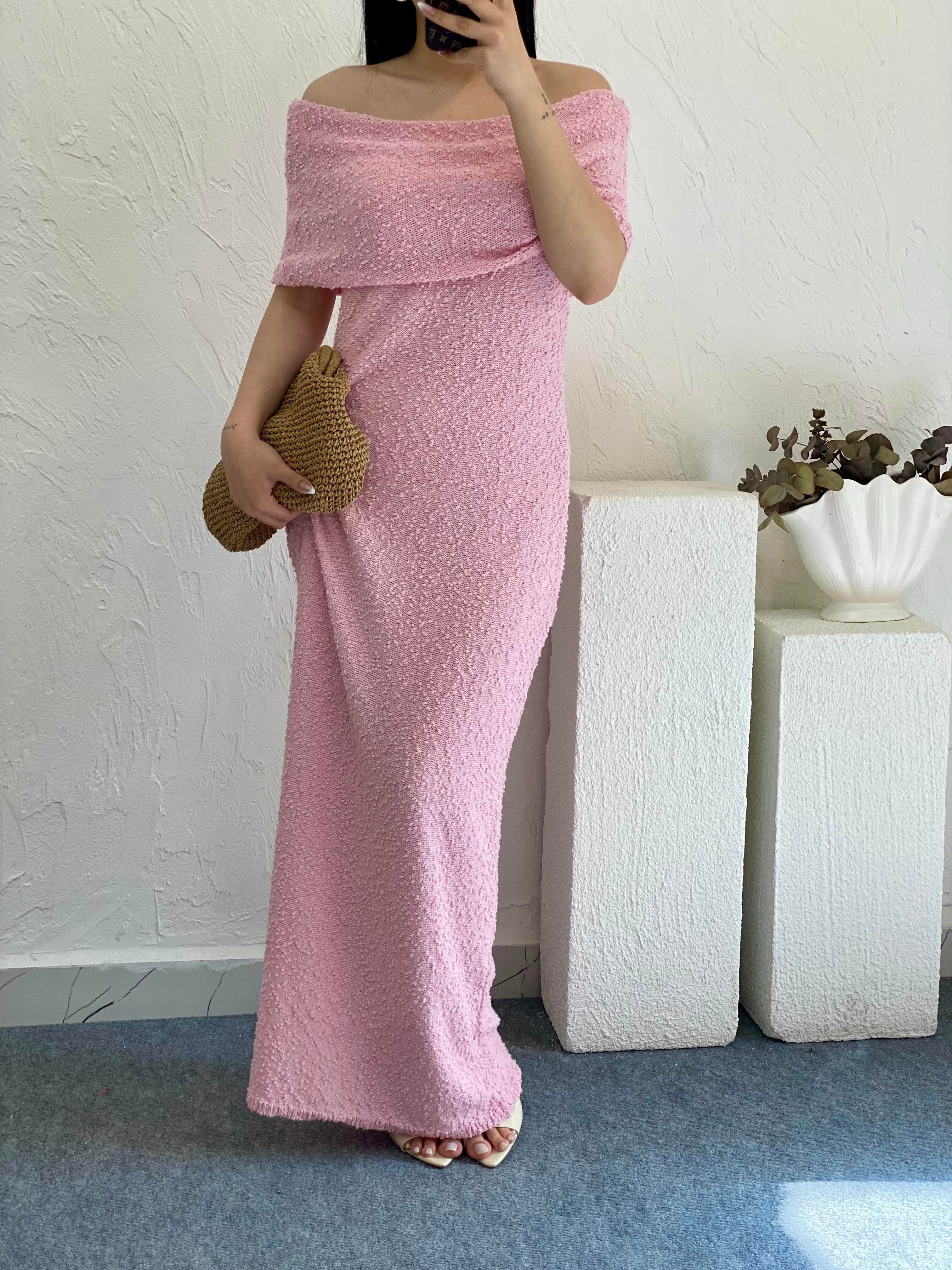 Pembe Madonna Yaka Triko Elbise