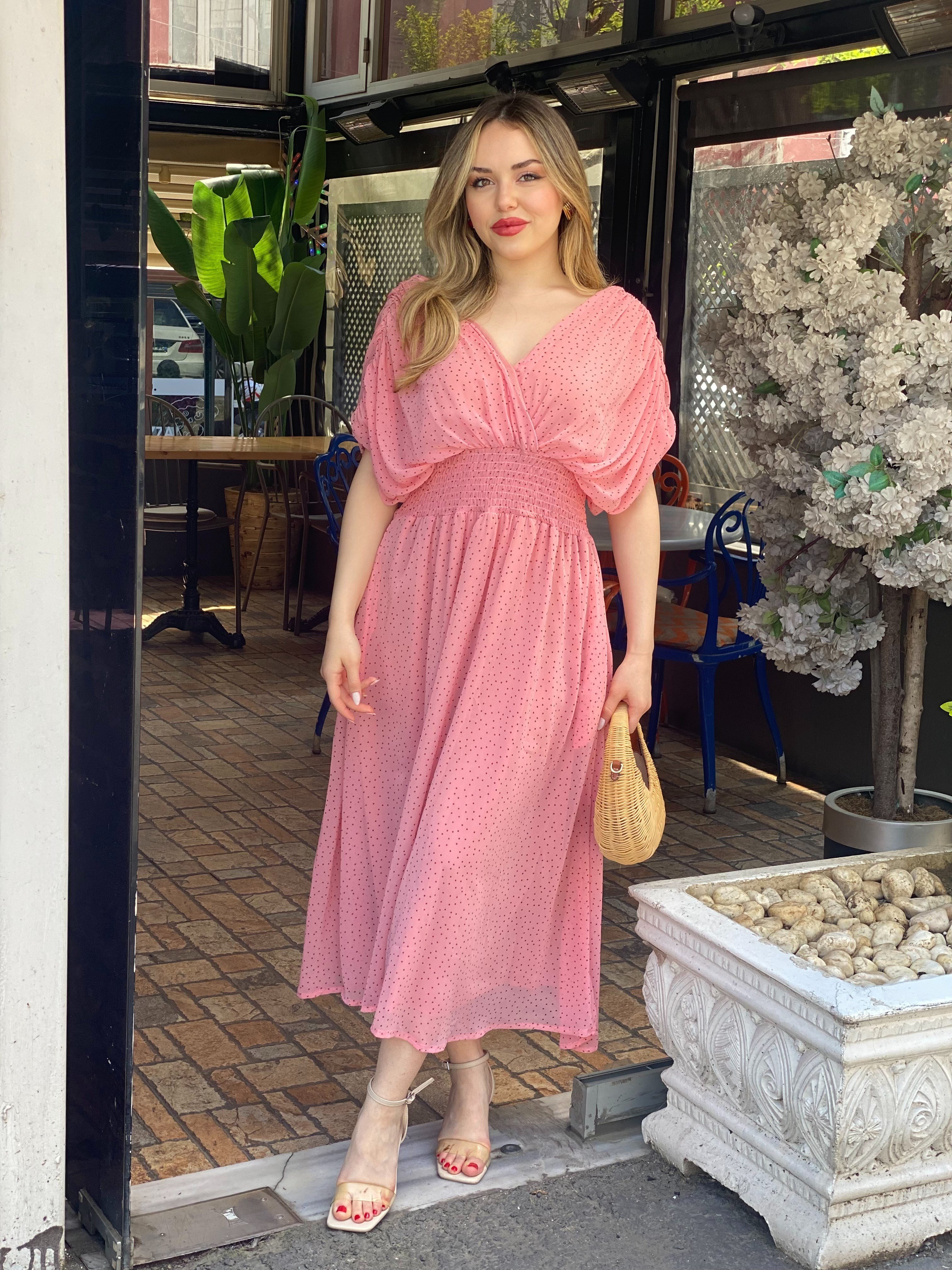 Pembe Mini Puantiye Desenli Şifon Elbise