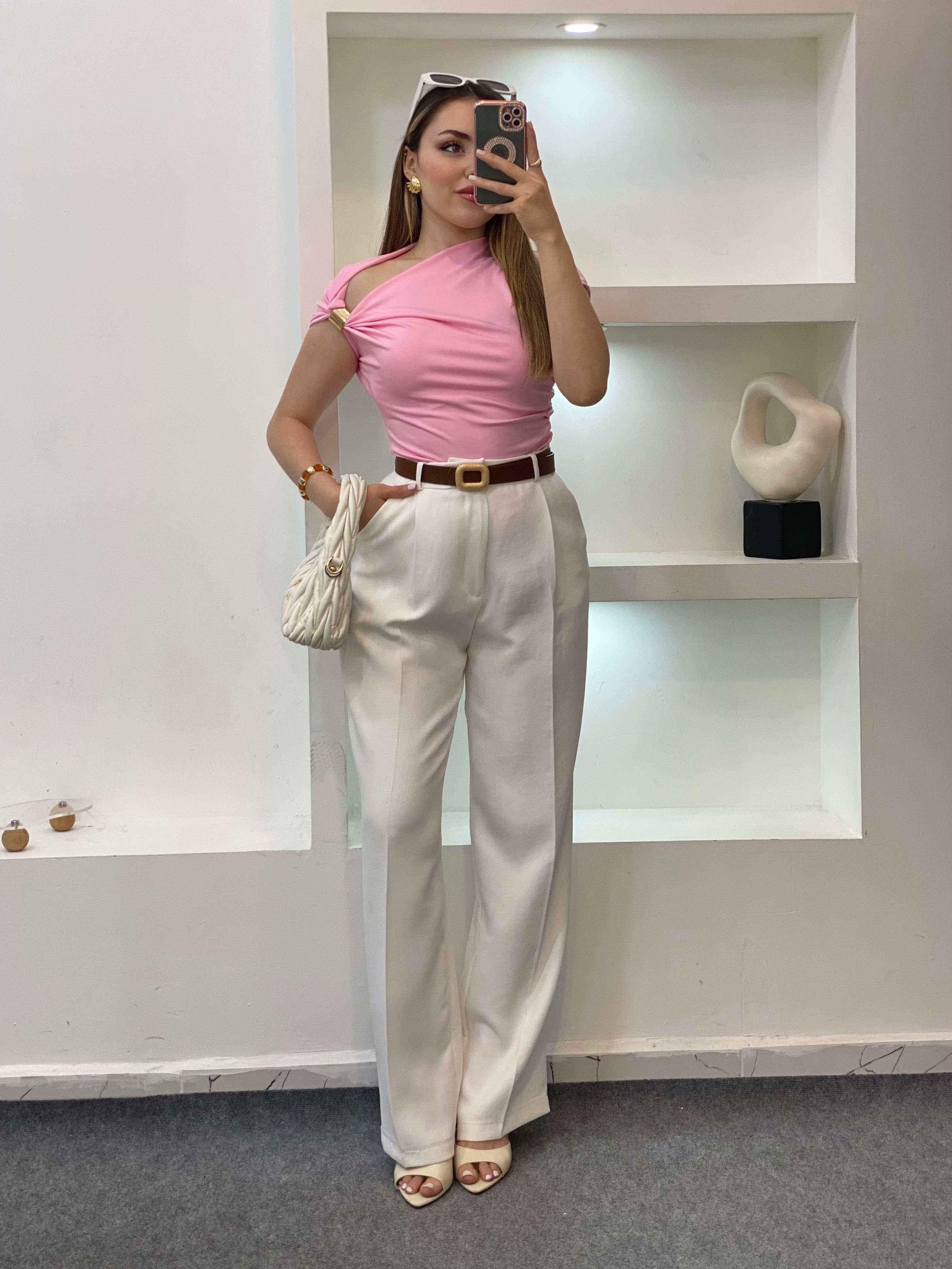 Pembe Omuz Gold Tokalı Bluz